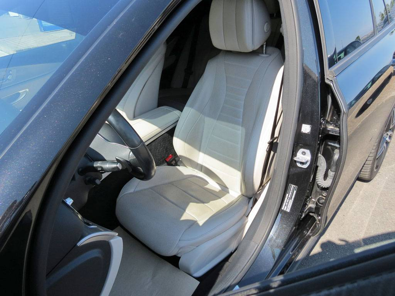 Mercedes-Benz E 400 d T-Modell 4M LED Distr. Widescreen Panorama — photo 7