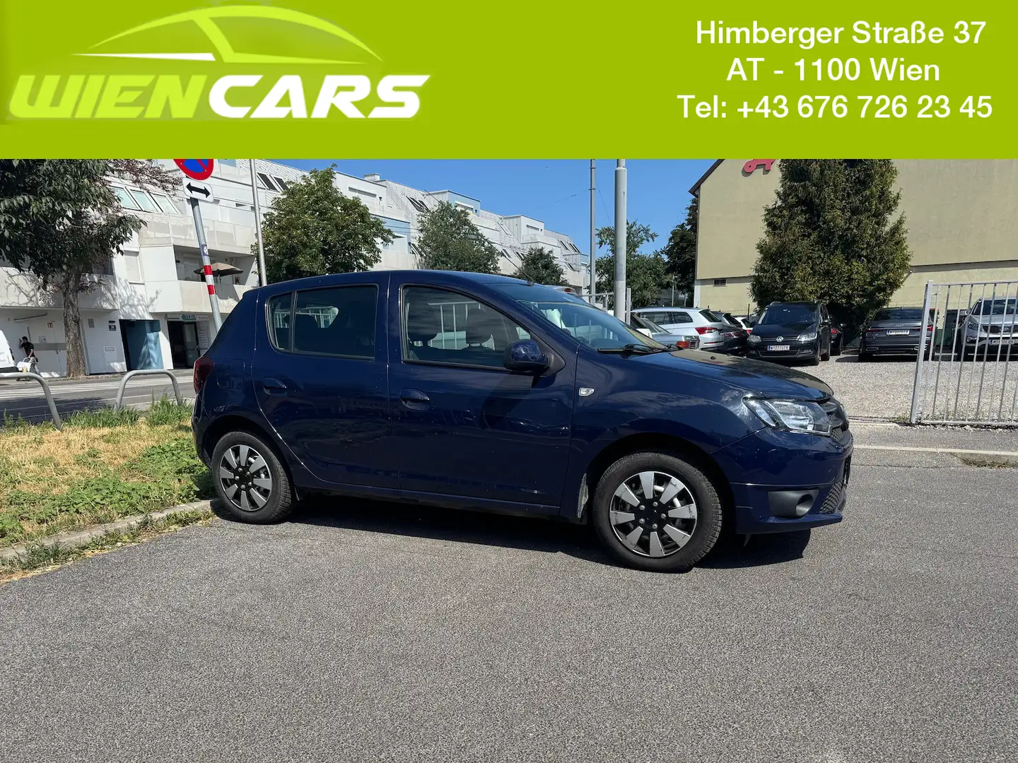 Dacia Sandero 1.2 16V Supreme 75 Blau - 1