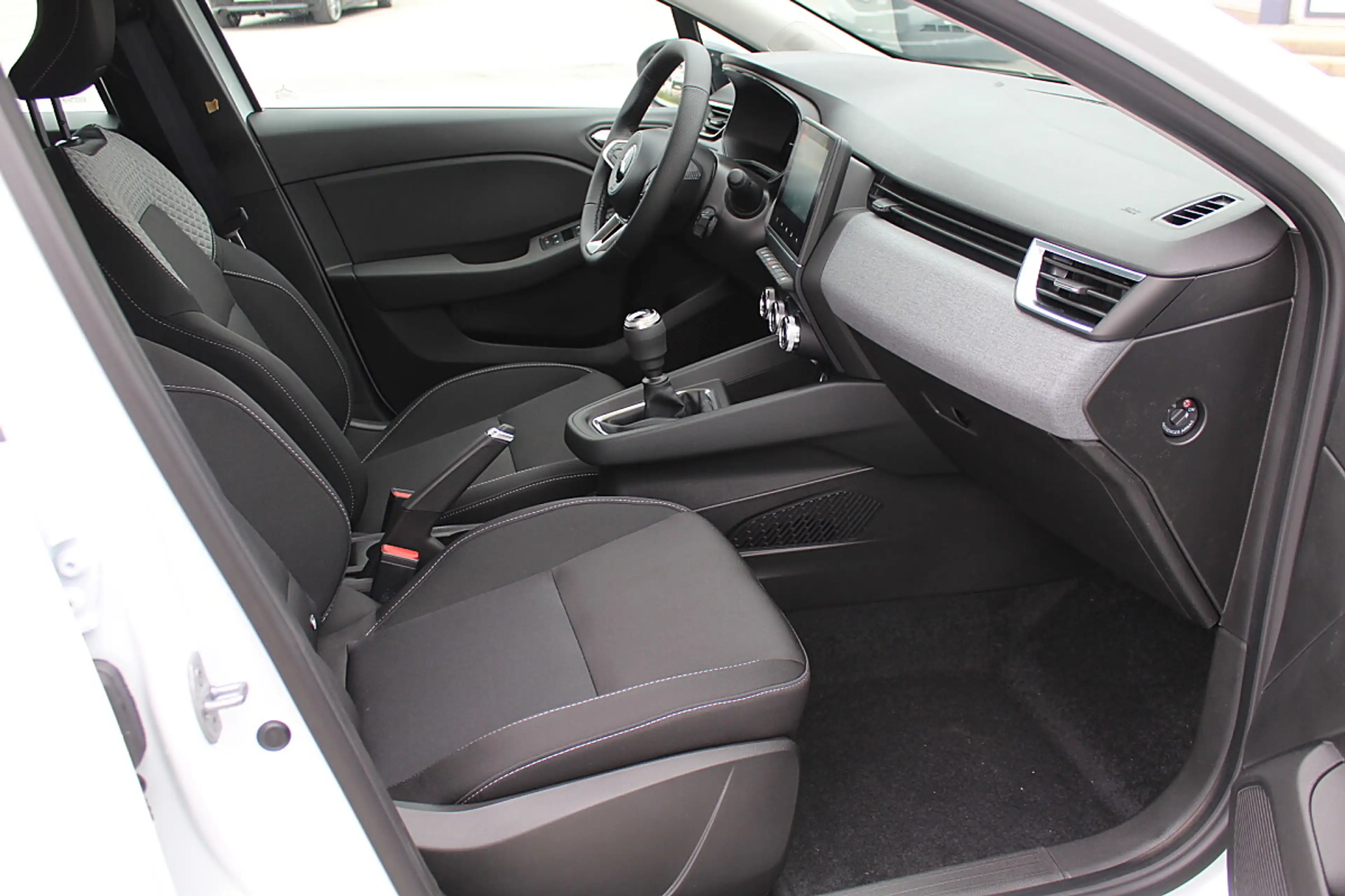 Mitsubishi Colt 1,0 MPI-T Invite — photo 10