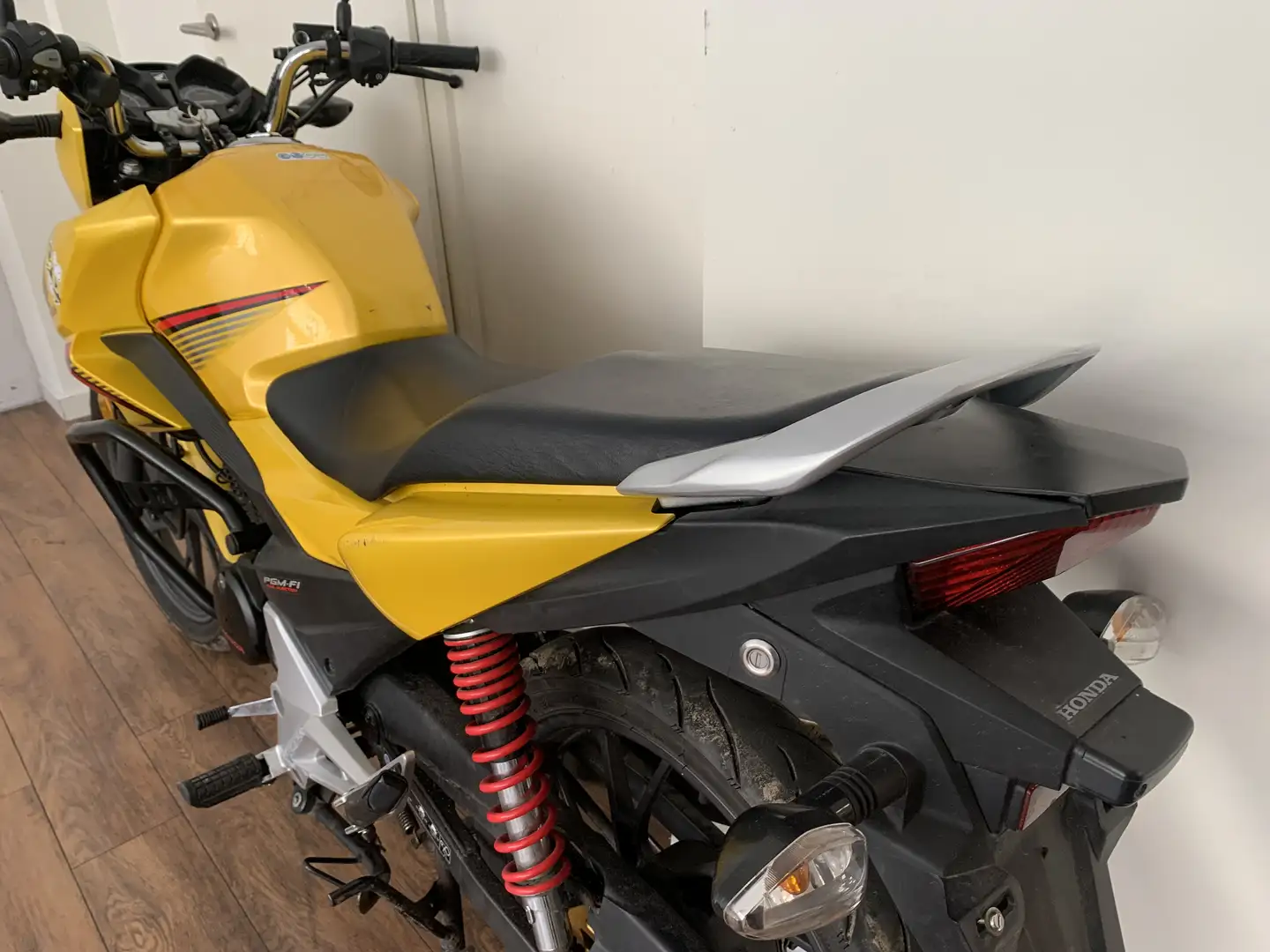 Honda CB 125 Honda CB125 F in Super Zustand - 2
