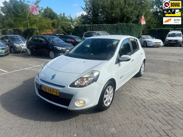 Renault Clio 1.2 Authentique 5deurs , airco 113.000 km NAP