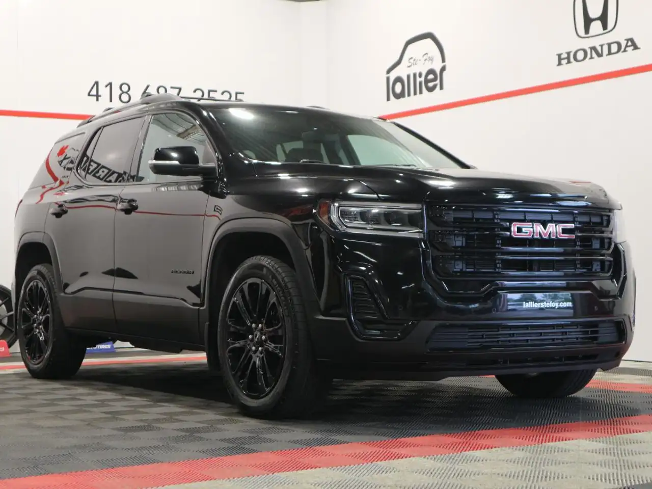 2023 GMC Acadia