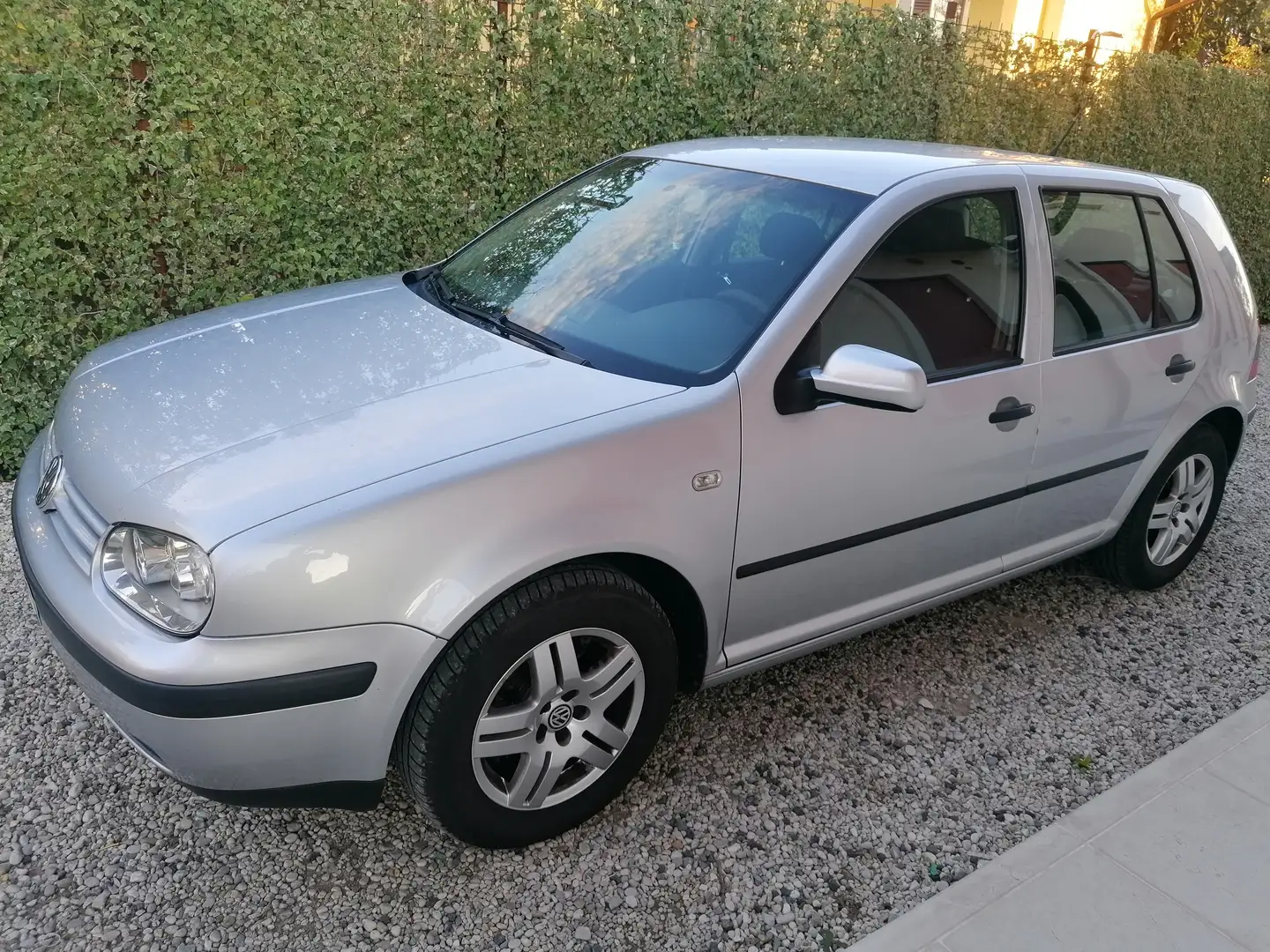 Volkswagen Golf Golf IV 1997 5p 1.9 tdi Comfortline 100cv Grigio - 2