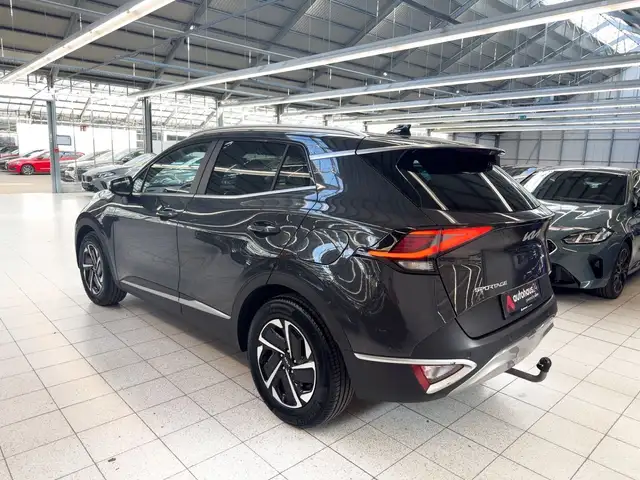 Kia Sportage view 4