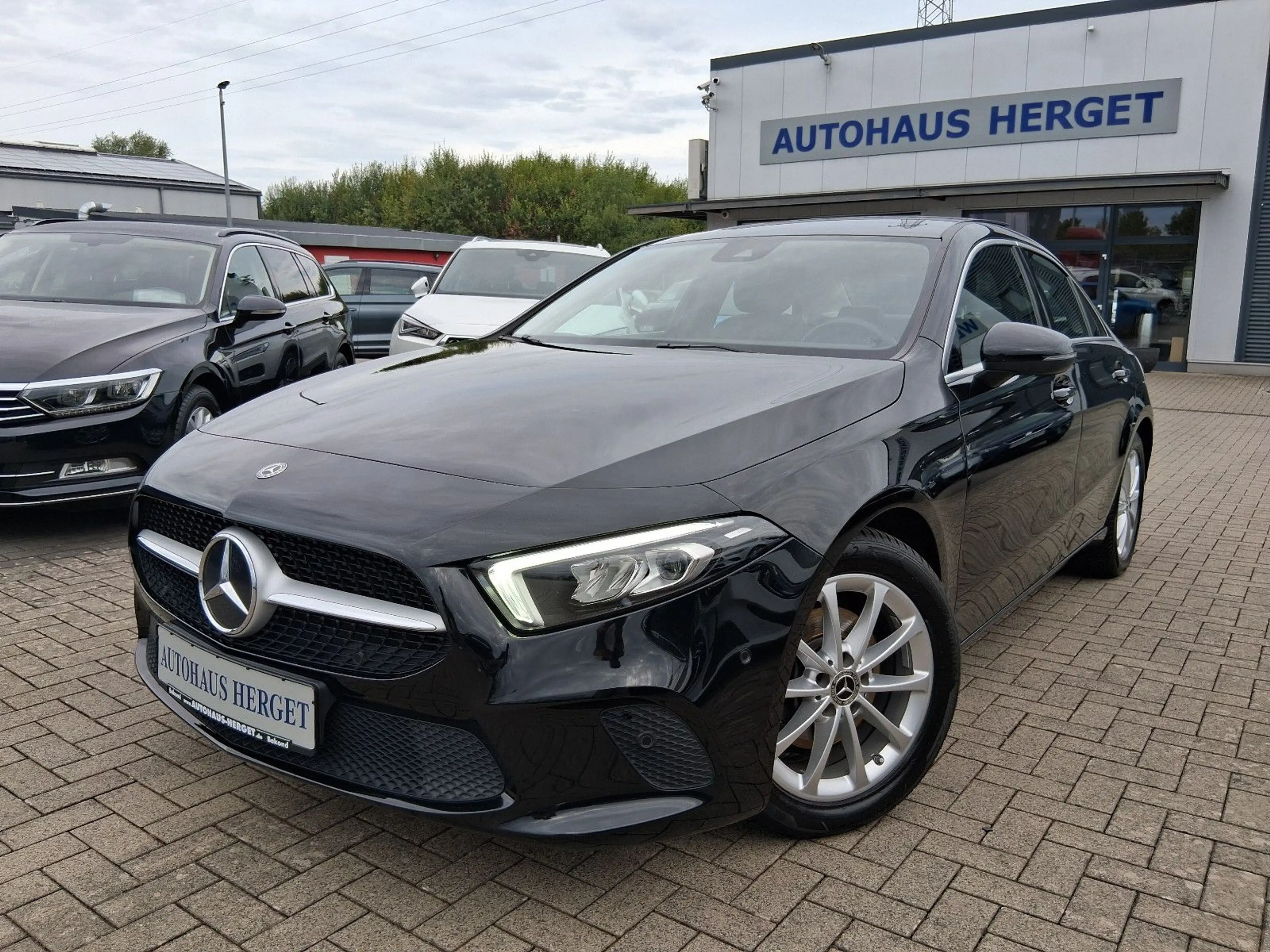 Mercedes-Benz A 200 Limousine Progressive