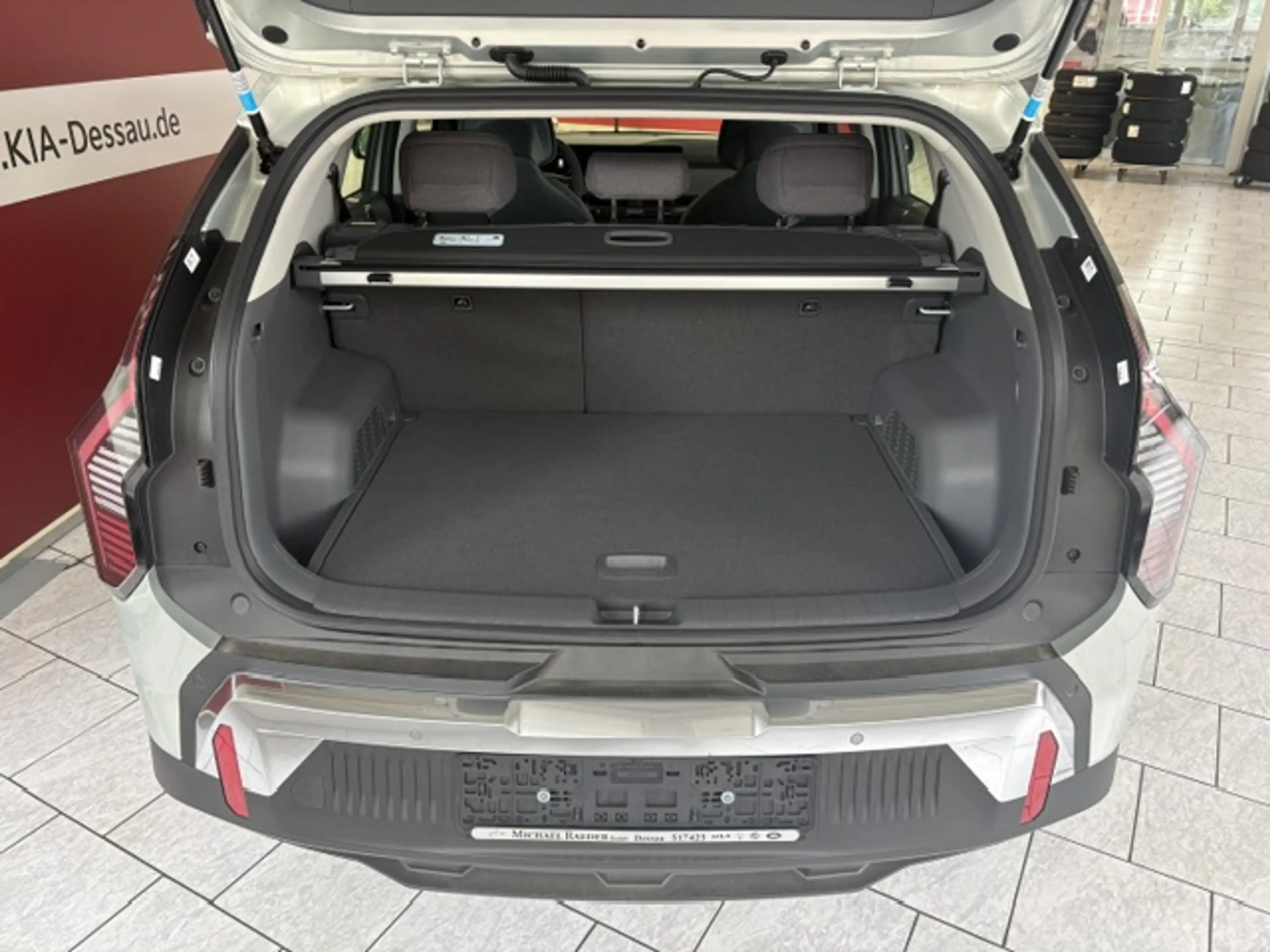 Kia EV3 81.4 Earth WIC — photo 7