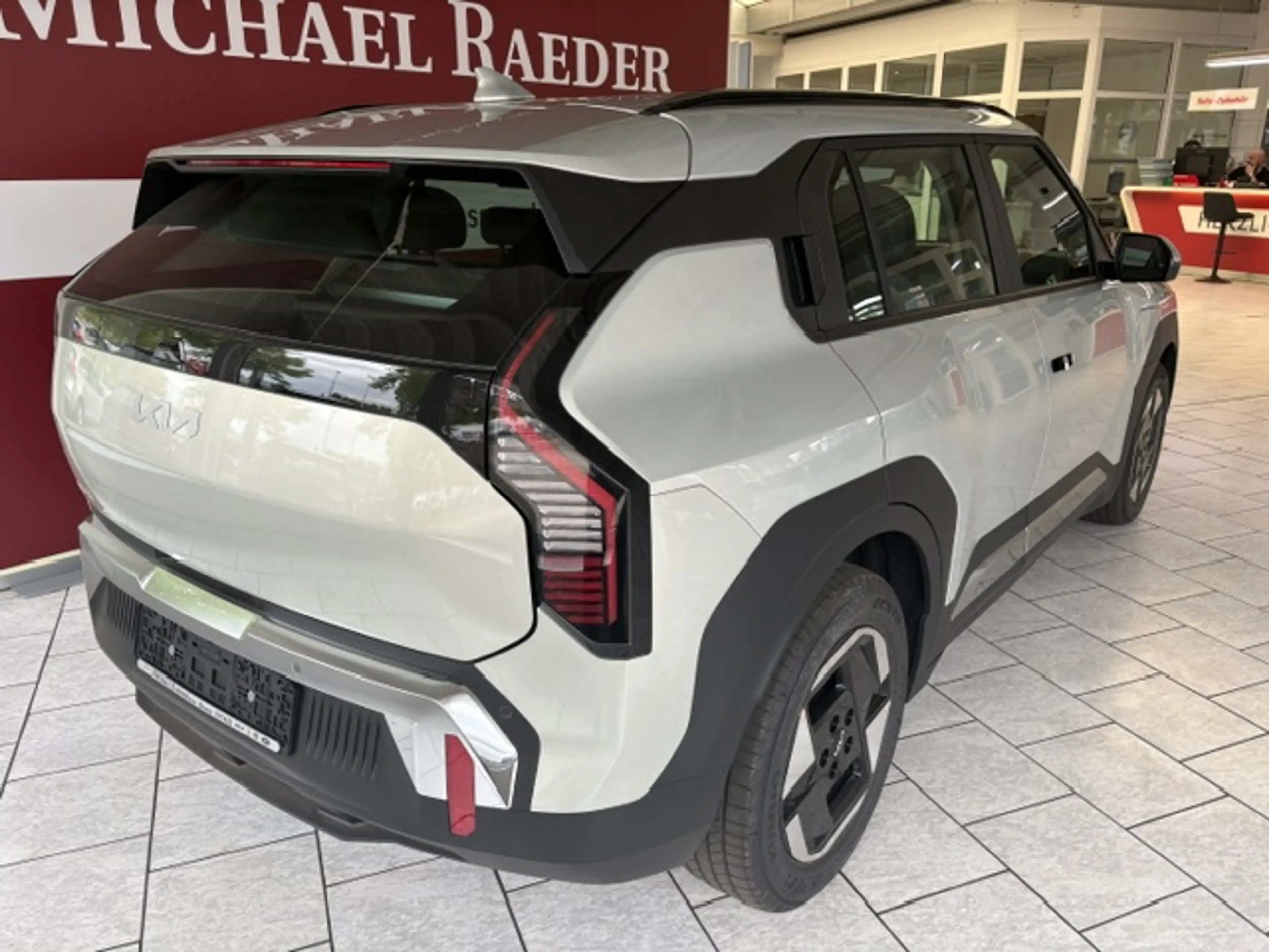 Kia EV3 81.4 Earth WIC — photo 3