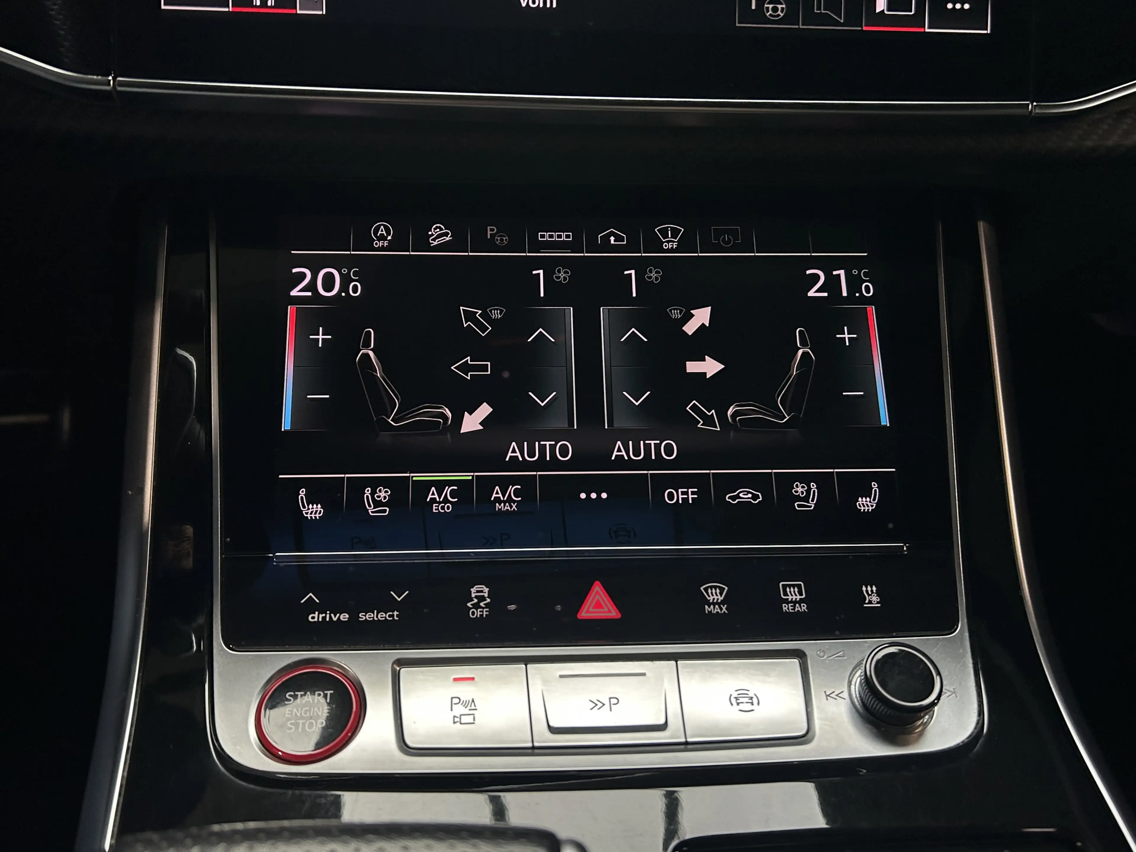 Audi RS Q8 quattro AHK HUD Pano Cockpit St-Heiz — photo 11