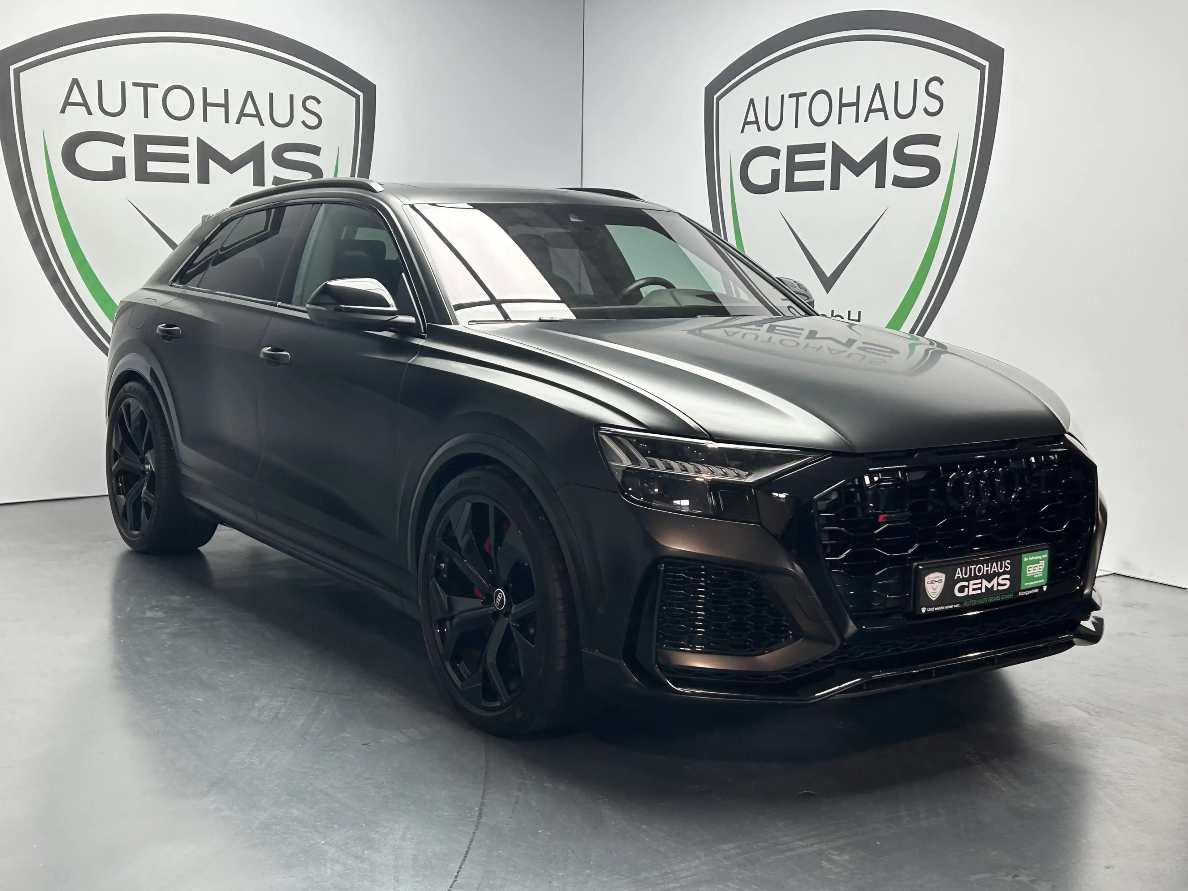 Audi RS Q8 quattro AHK HUD Pano Cockpit St-Heiz
