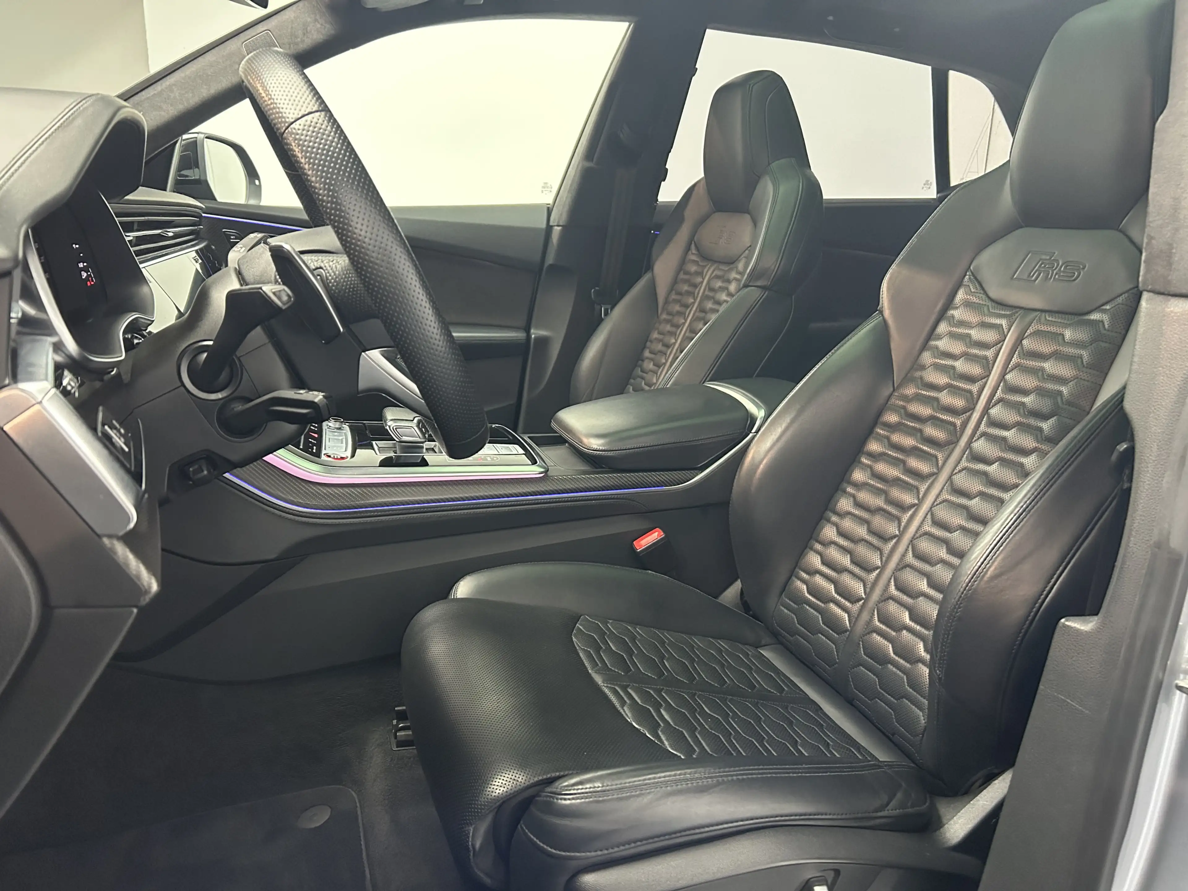 Audi RS Q8 quattro AHK HUD Pano Cockpit St-Heiz — photo 8
