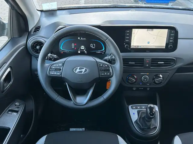 Hyundai I10 view 11