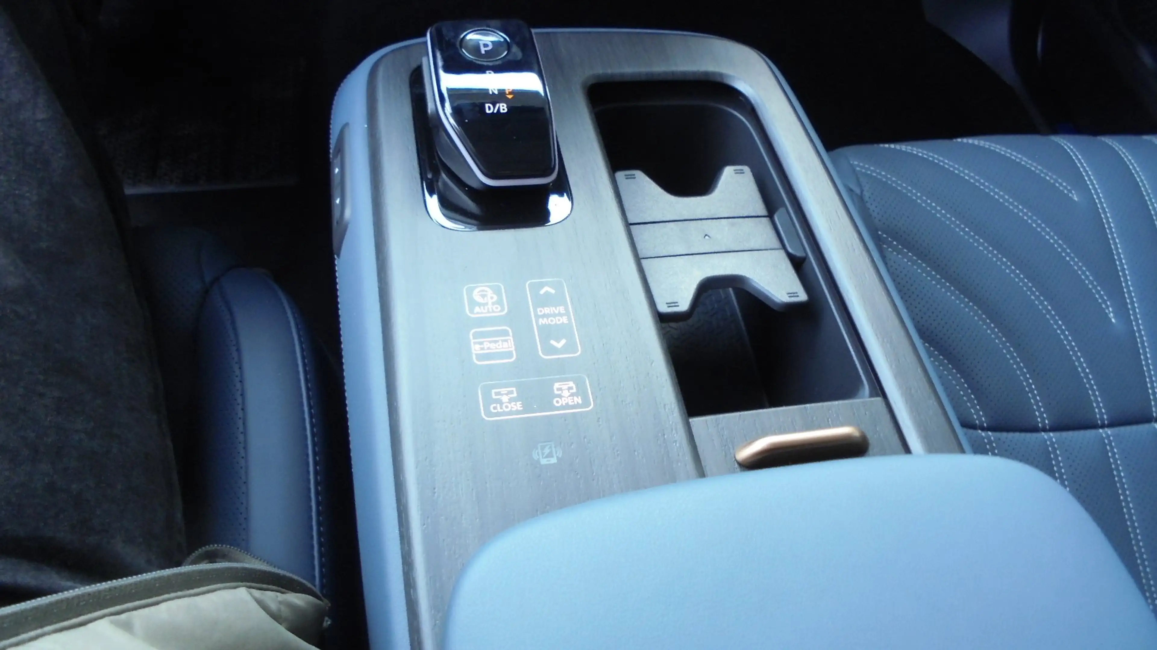 Nissan Ariya 87 kWh e-4ORCE AWD Evolve Pack — photo 13