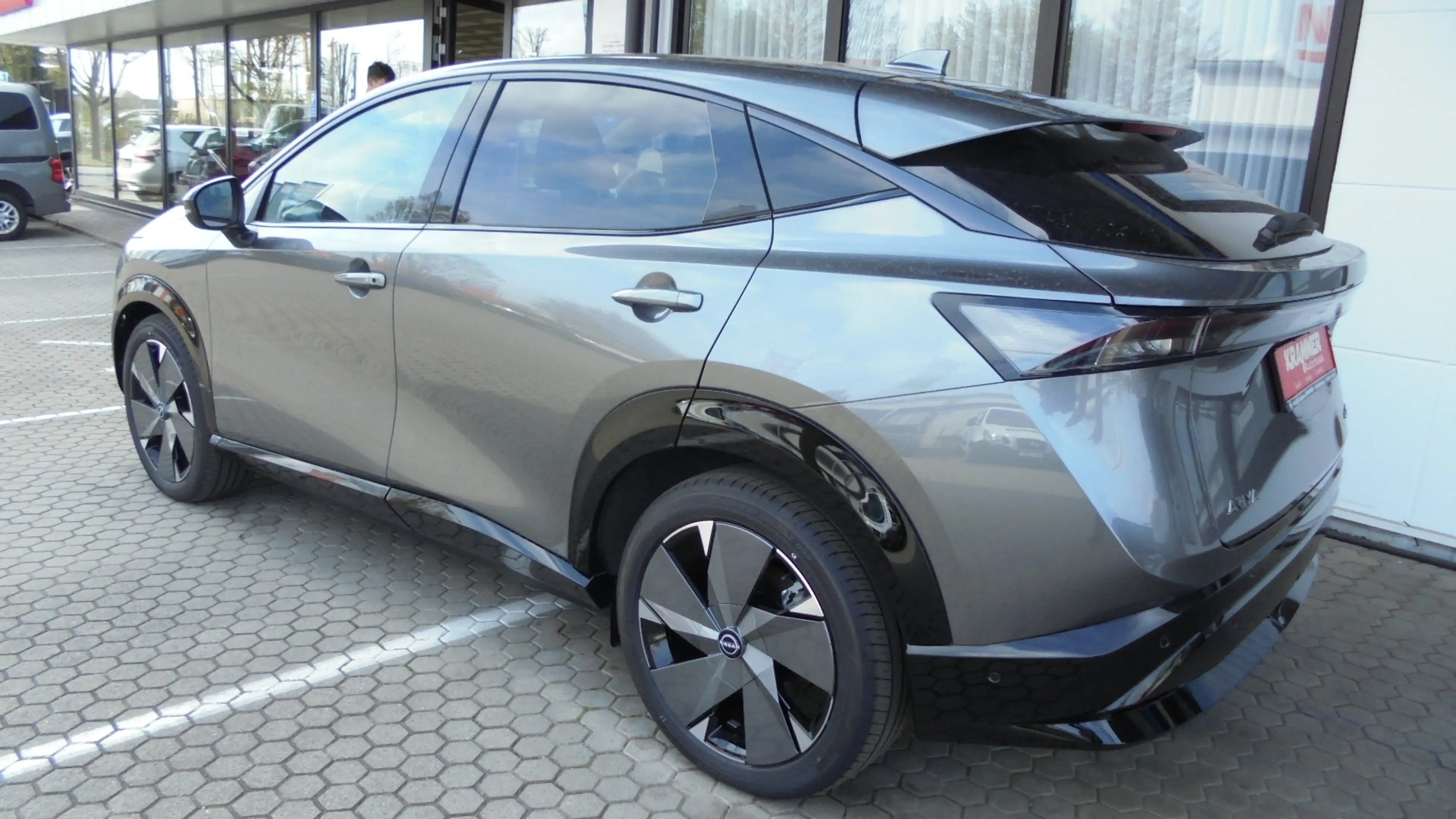 Nissan Ariya 87 kWh e-4ORCE AWD Evolve Pack — photo 3
