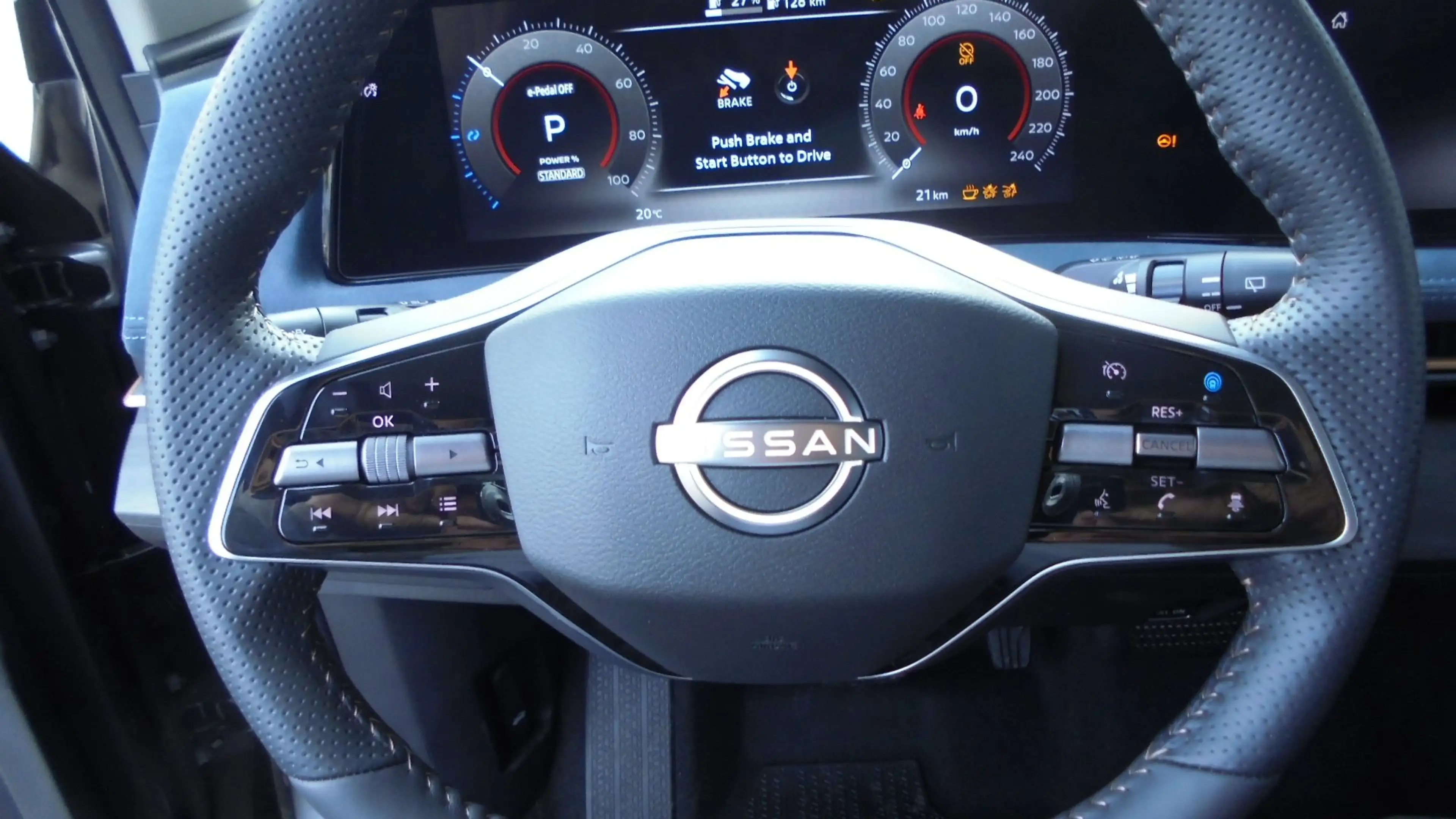 Nissan Ariya 87 kWh e-4ORCE AWD Evolve Pack — photo 12
