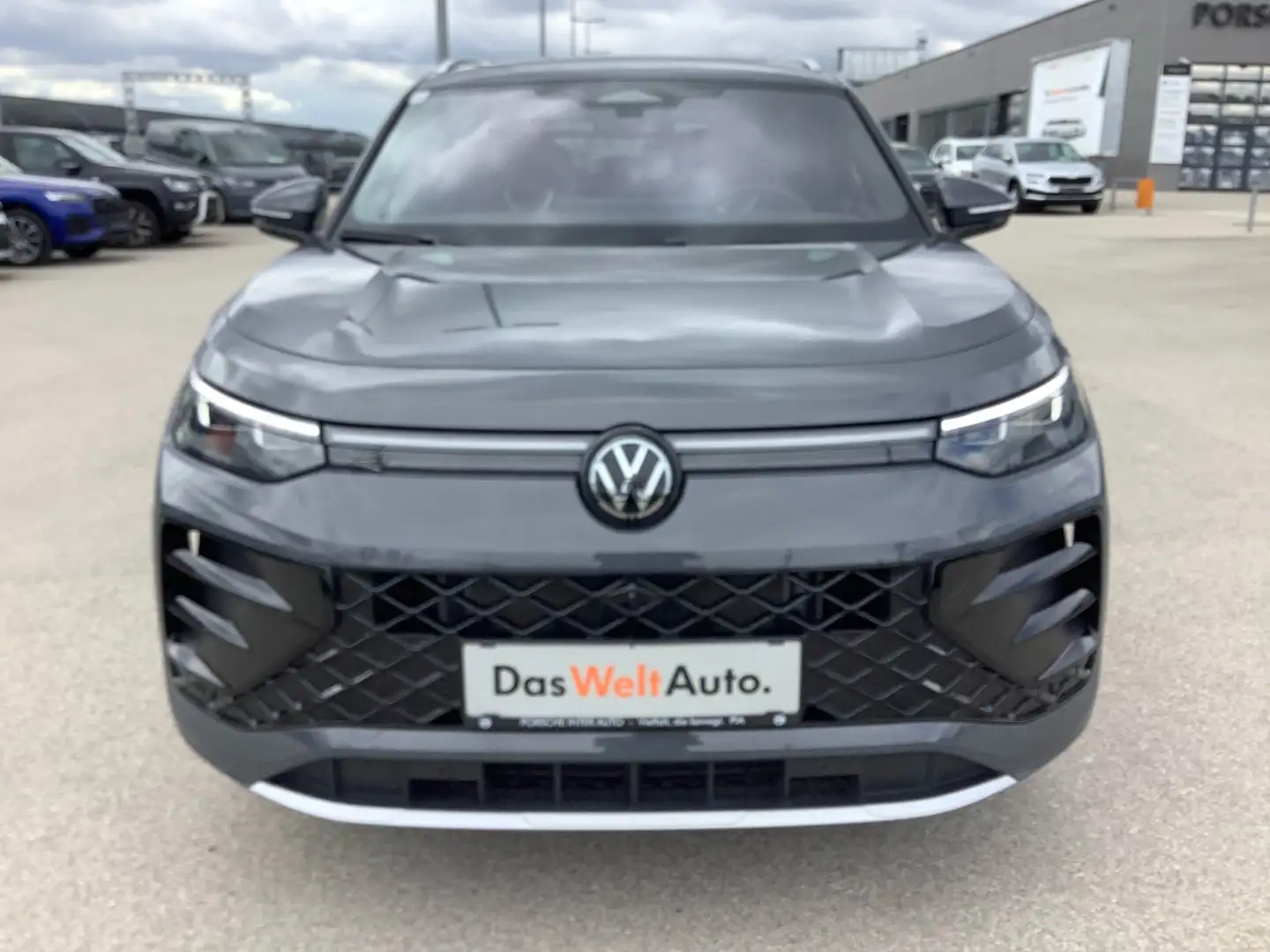 Volkswagen Tayron Sport TDI 4MOTION DSG Grau - 2