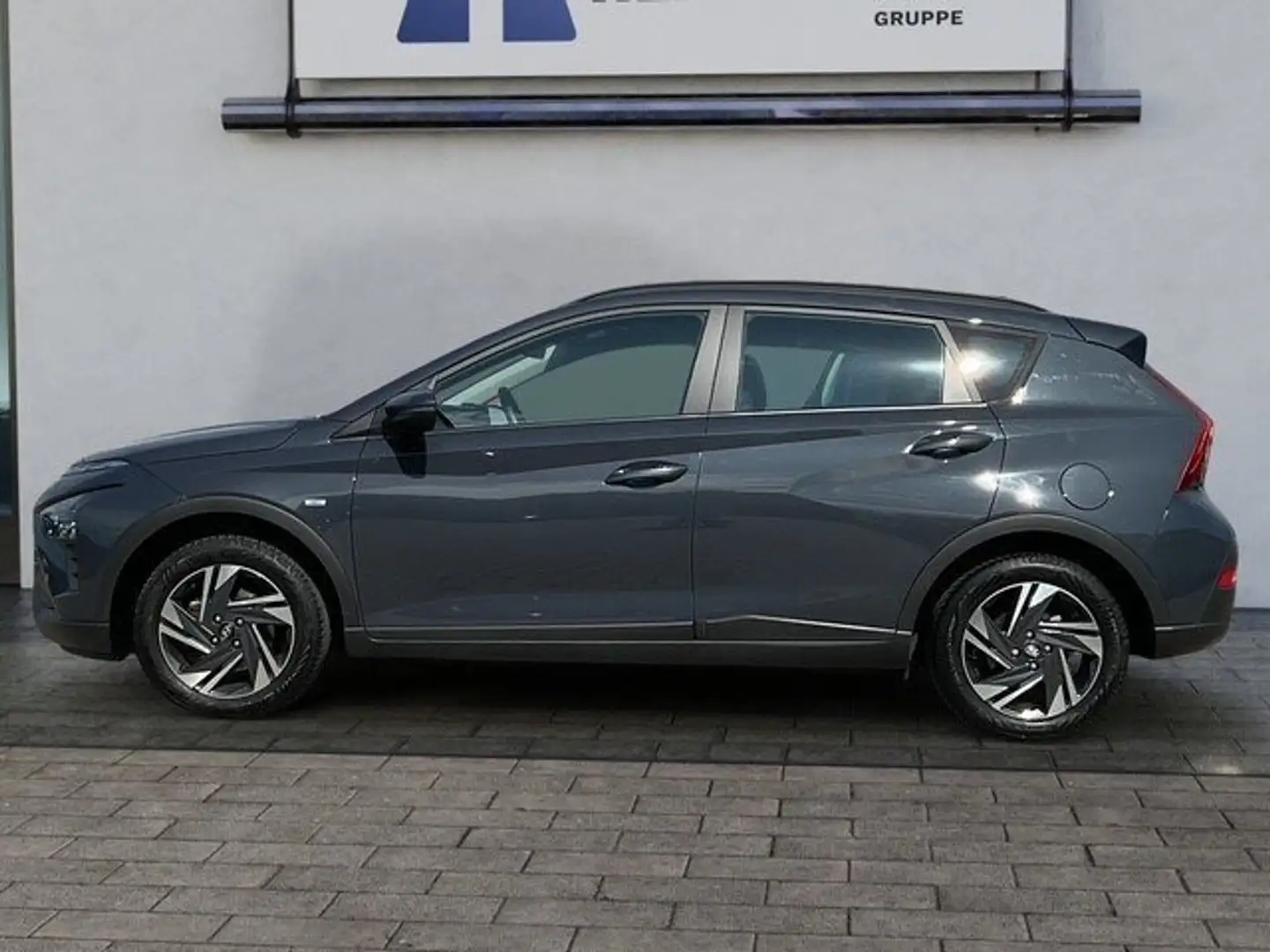 Hyundai BAYON 1.0 T-Gdi (100PS) 48V iMT Trend Lichtpaket, Navipa Grau - 2