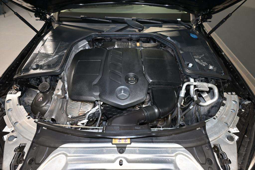 Mercedes-Benz C 220