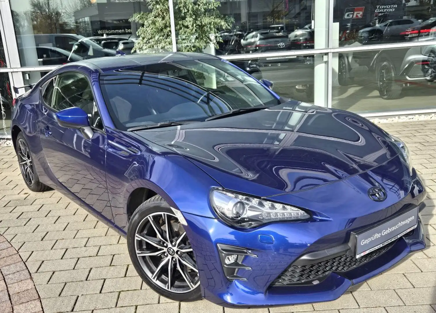Toyota GT86 Automatik Modrá - 1