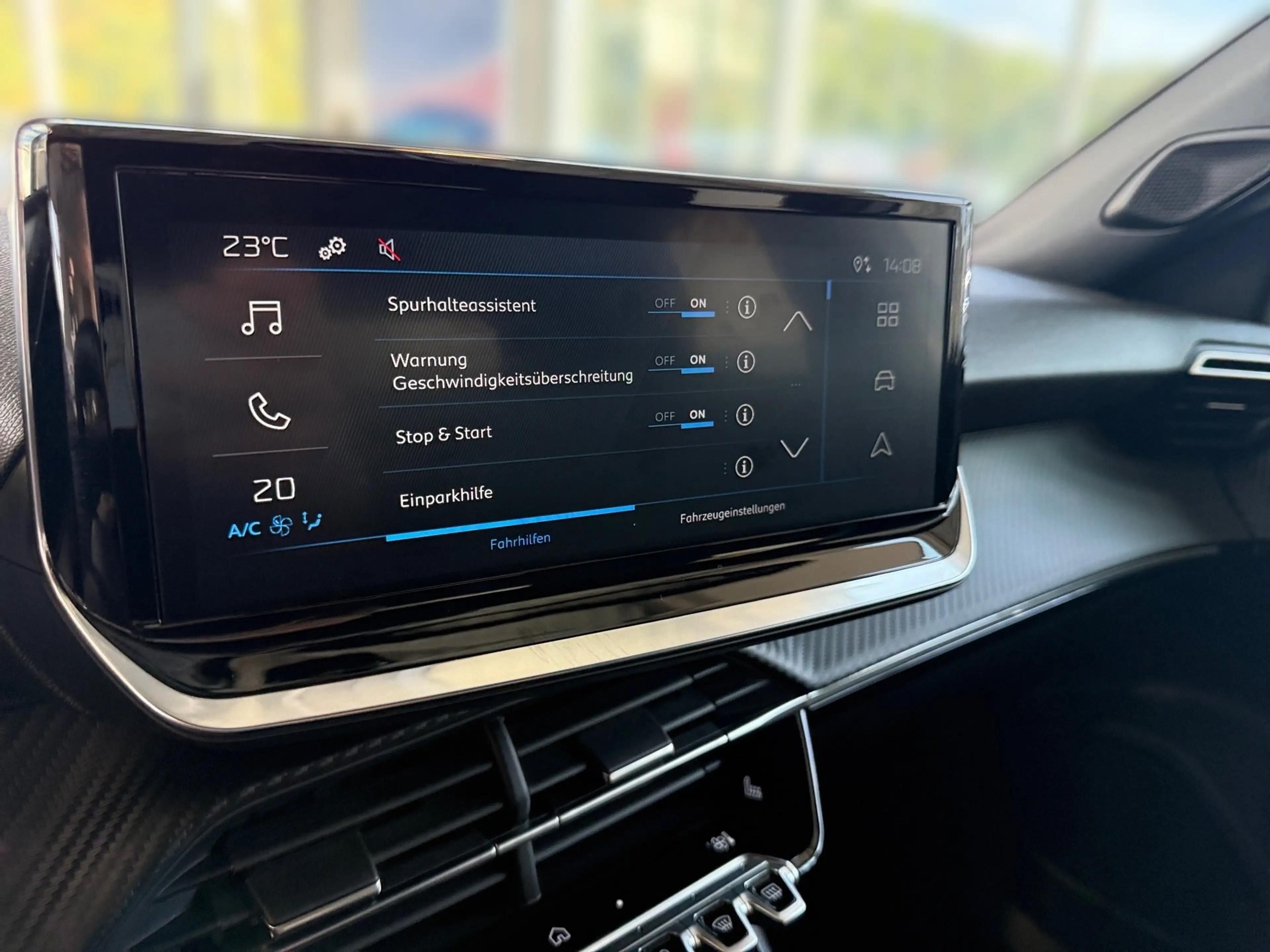 Peugeot 2008 1.2 PureTech 100 Active LED PDC KlimaA — photo 6