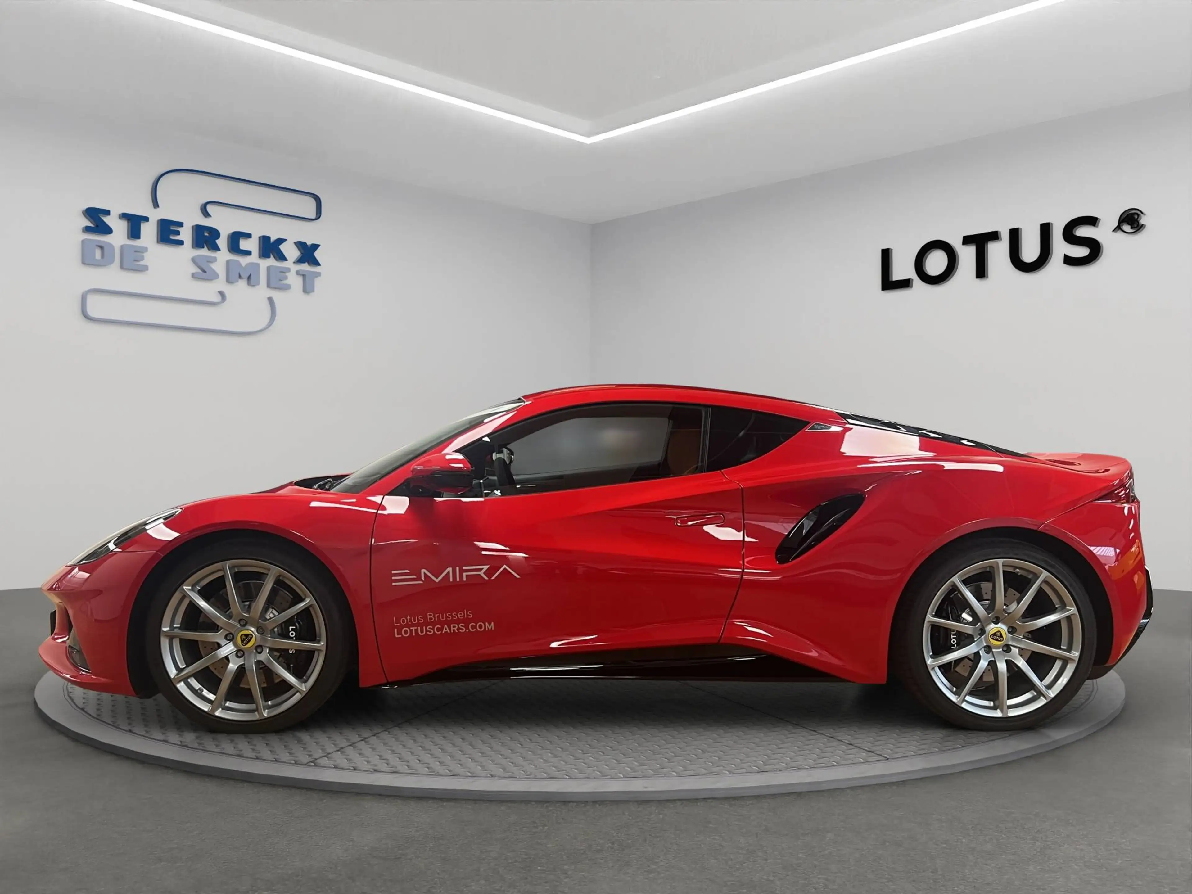 Lotus Emira 3.5 V6 — photo 3