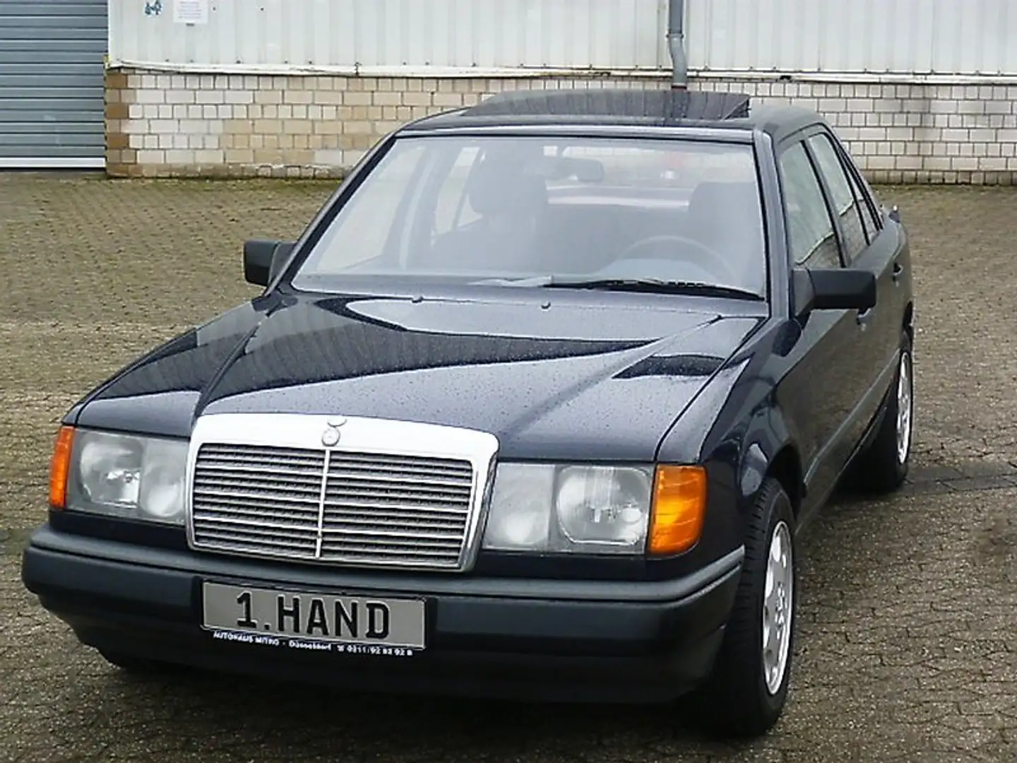 Mercedes-Benz 230 E W124 Limo. E-SSD 1.Hand 100.000km Oldtimer Blau - 1