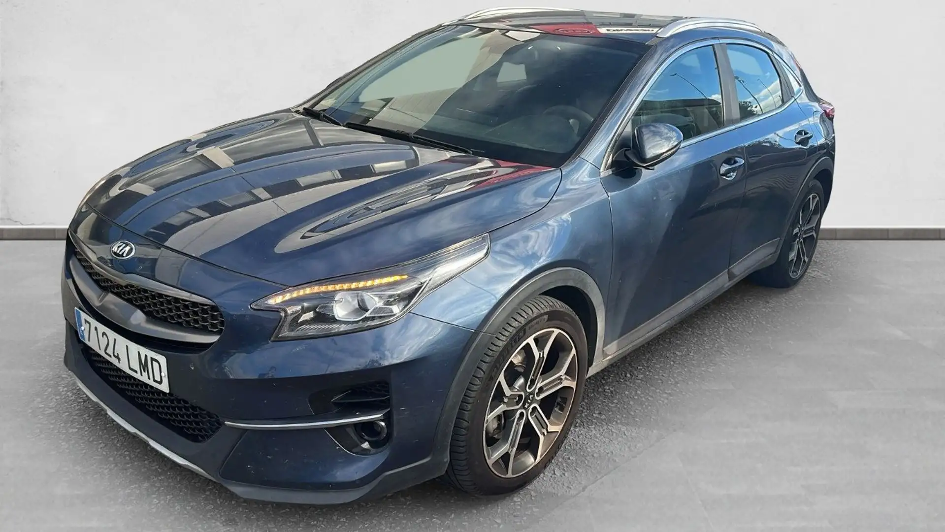 Kia XCeed 1.0 T-GDi Eco-Dynamics Emotion Azul - 2
