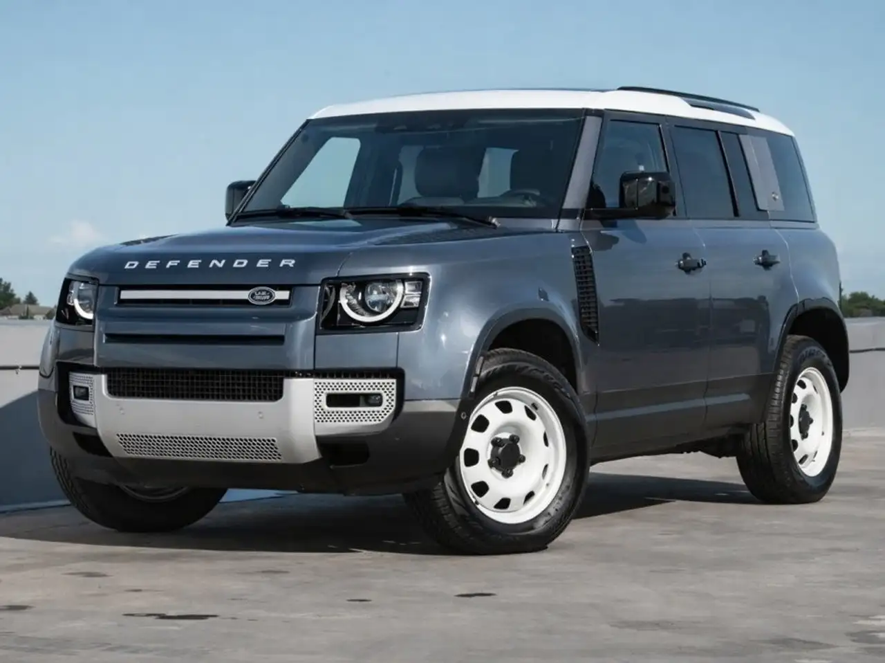 2023 Land Rover Defender