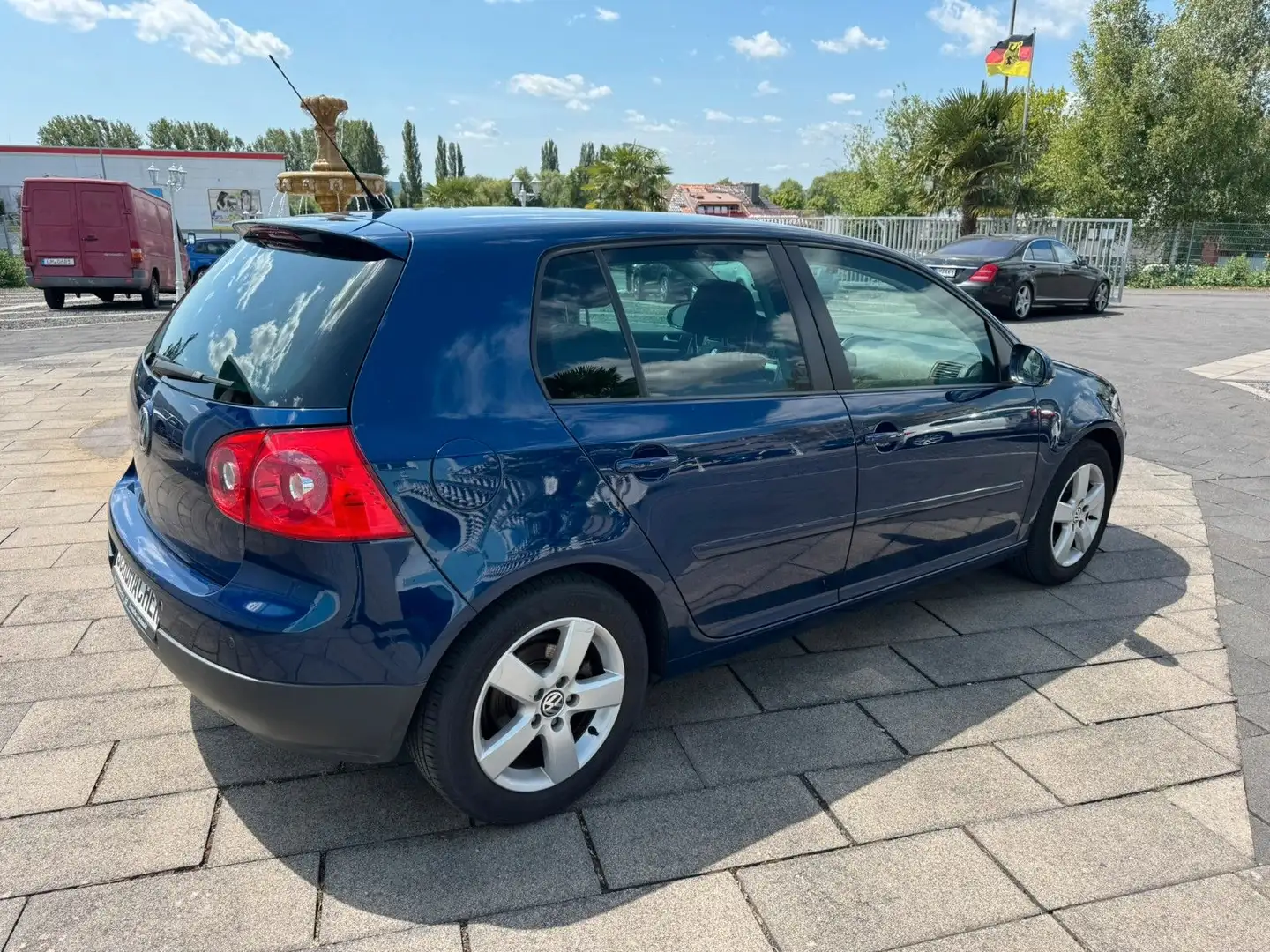Volkswagen Golf V 2.0TDI Lim. United 125KW! TÜV bis 09/27 Blauw - 2