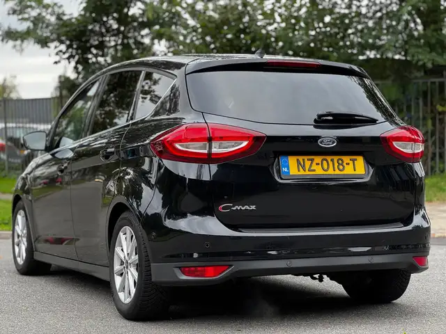 Ford C-Max view 7