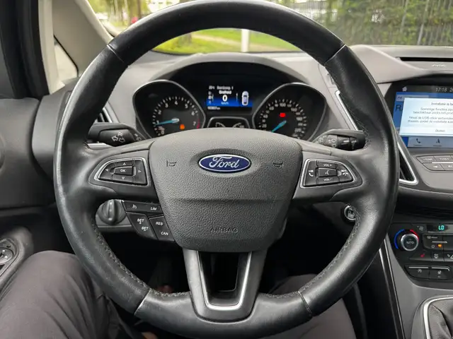 Ford C-Max view 20
