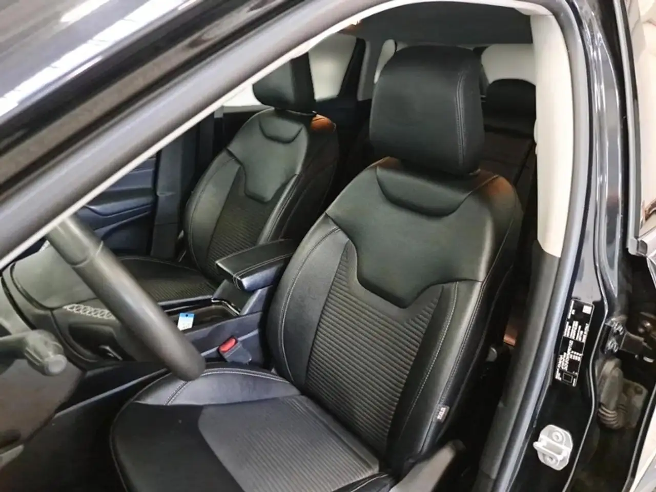 Jeep Compass 1.3 T4 PHEV 130 CV LIMITED 4XE AUTO SUV, миниатюра 9