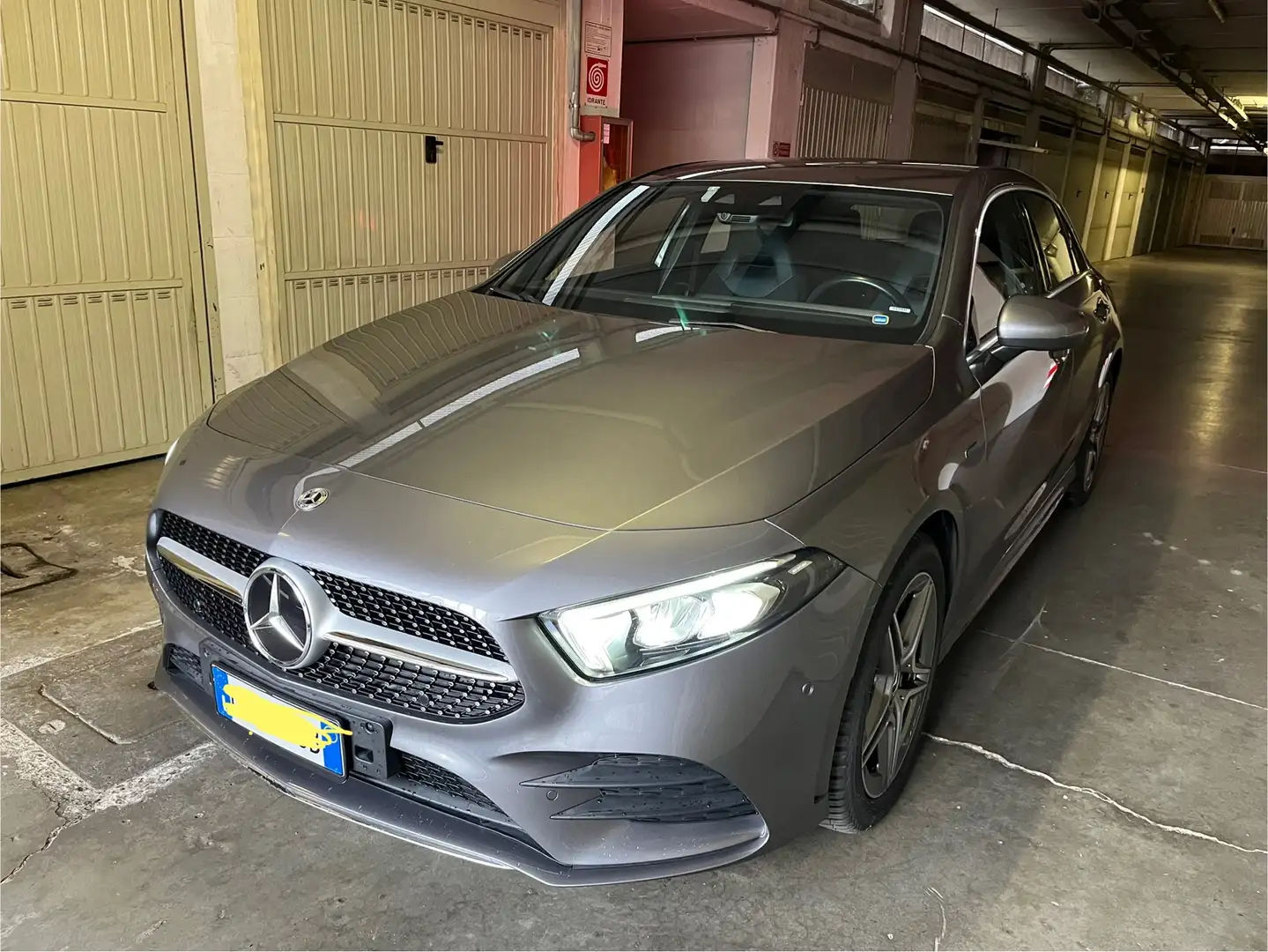 Mercedes-Benz A 250 e phev (eq-power) Premium auto - 2