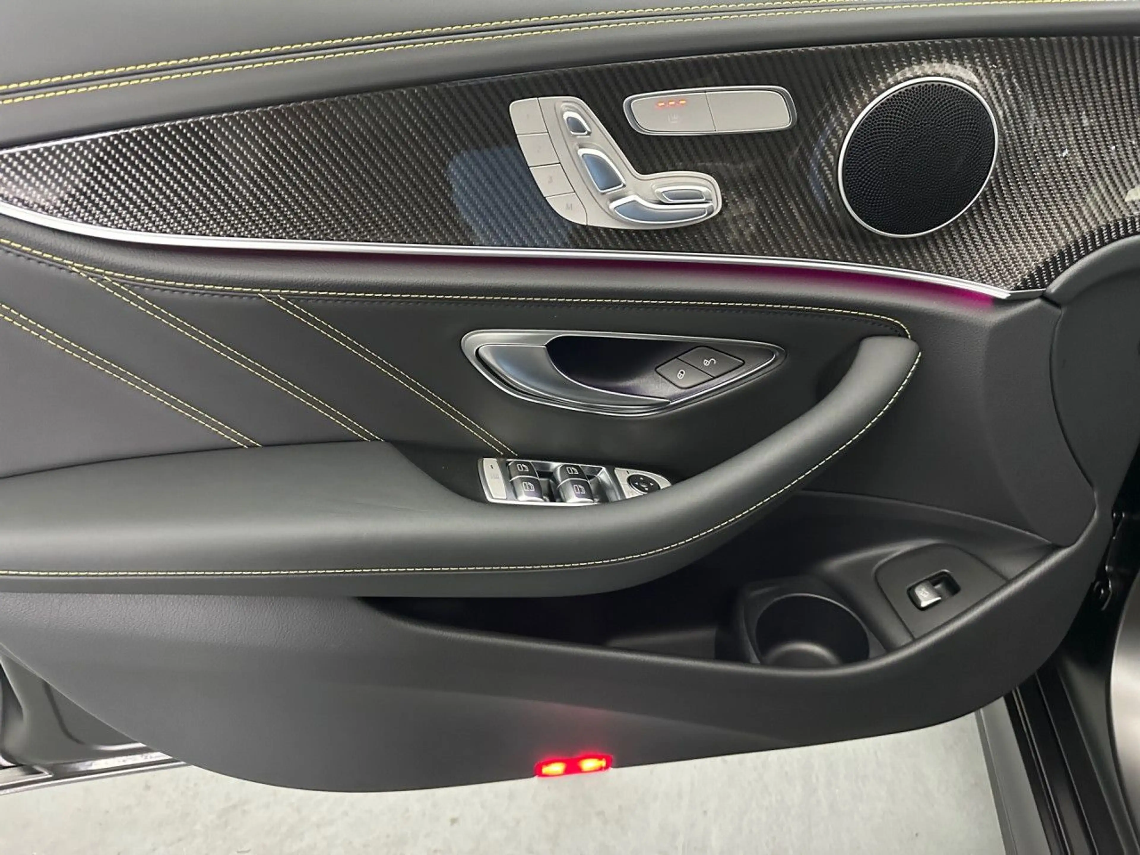 Mercedes-Benz E 63 AMG S T 4M Driversp Perf-Sitze WideScreen SHD — photo 14