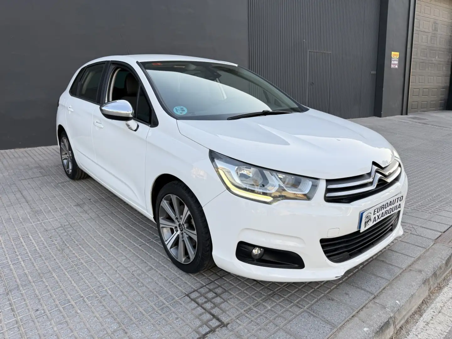 Citroen C4 1.2 PureTech S&S Feel Edition 130 - 1