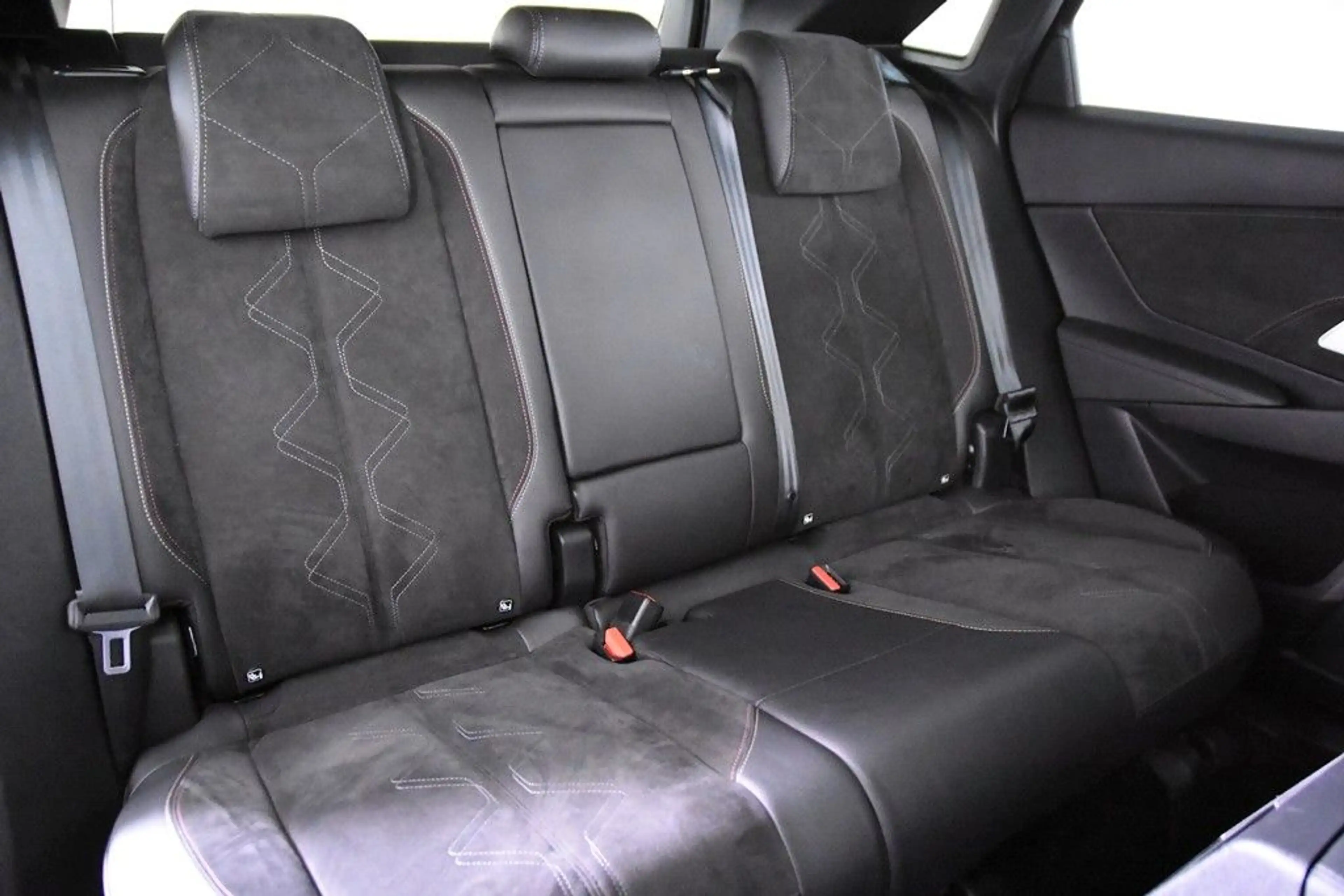 DS Automobiles DS 7 Crossback *1.Hand*Leder*Pano.*Voll* — photo 11