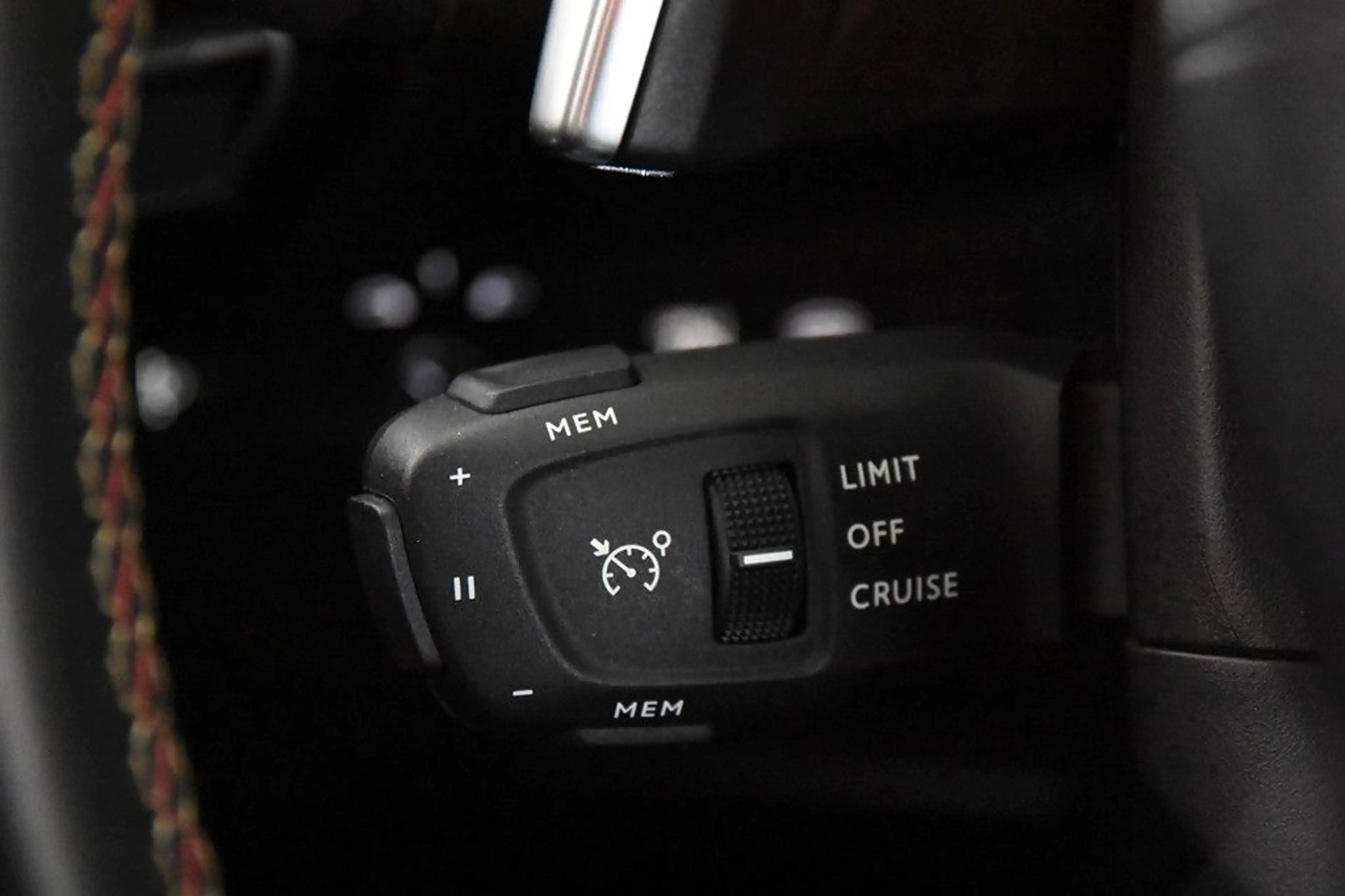 DS Automobiles DS 7 Crossback *1.Hand*Leder*Pano.*Voll* — photo 14