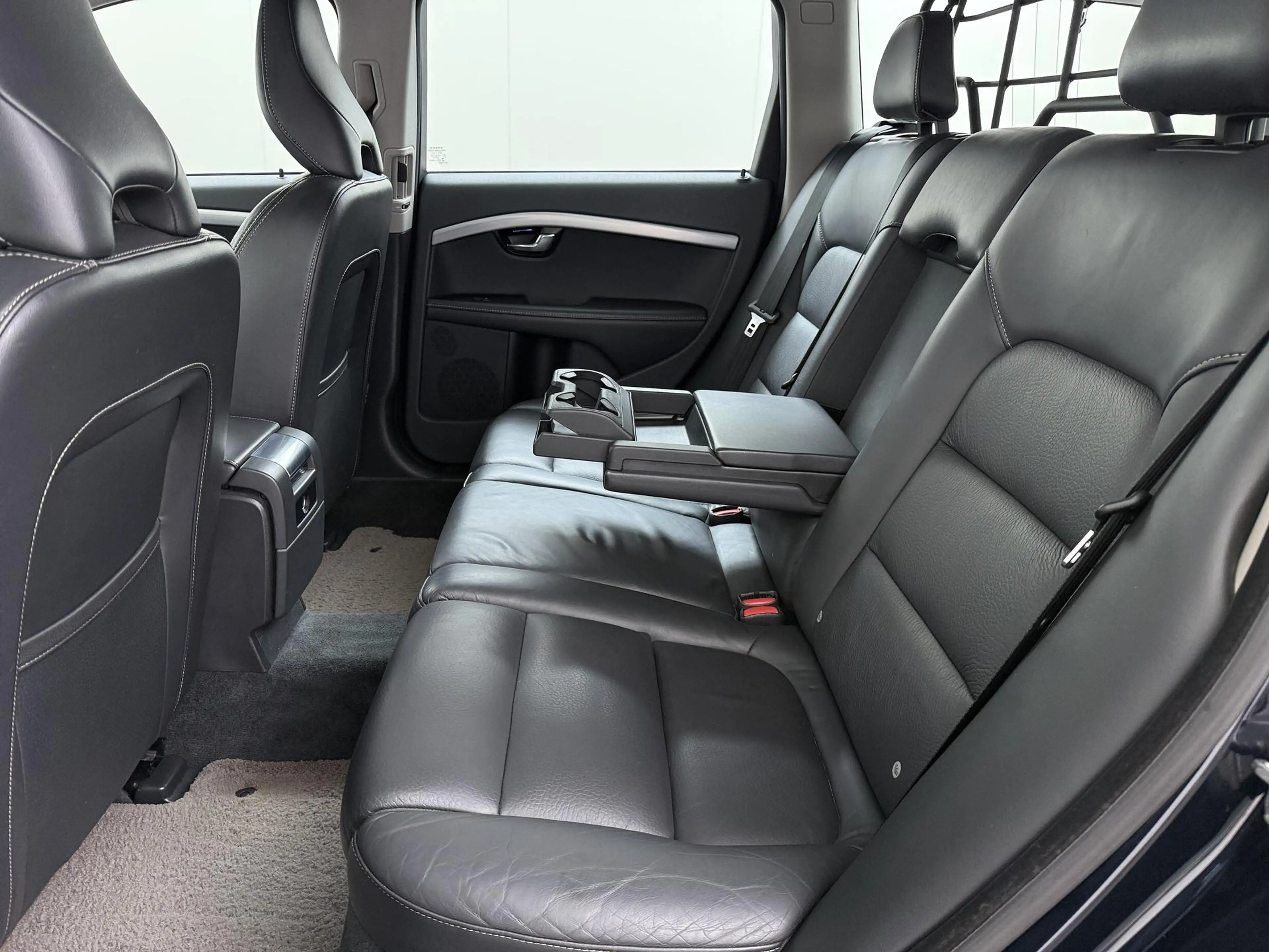 Volvo XC70 2.0 D4 FWD Inscription Edition Schuifdak/Trekhaak/ — photo 23