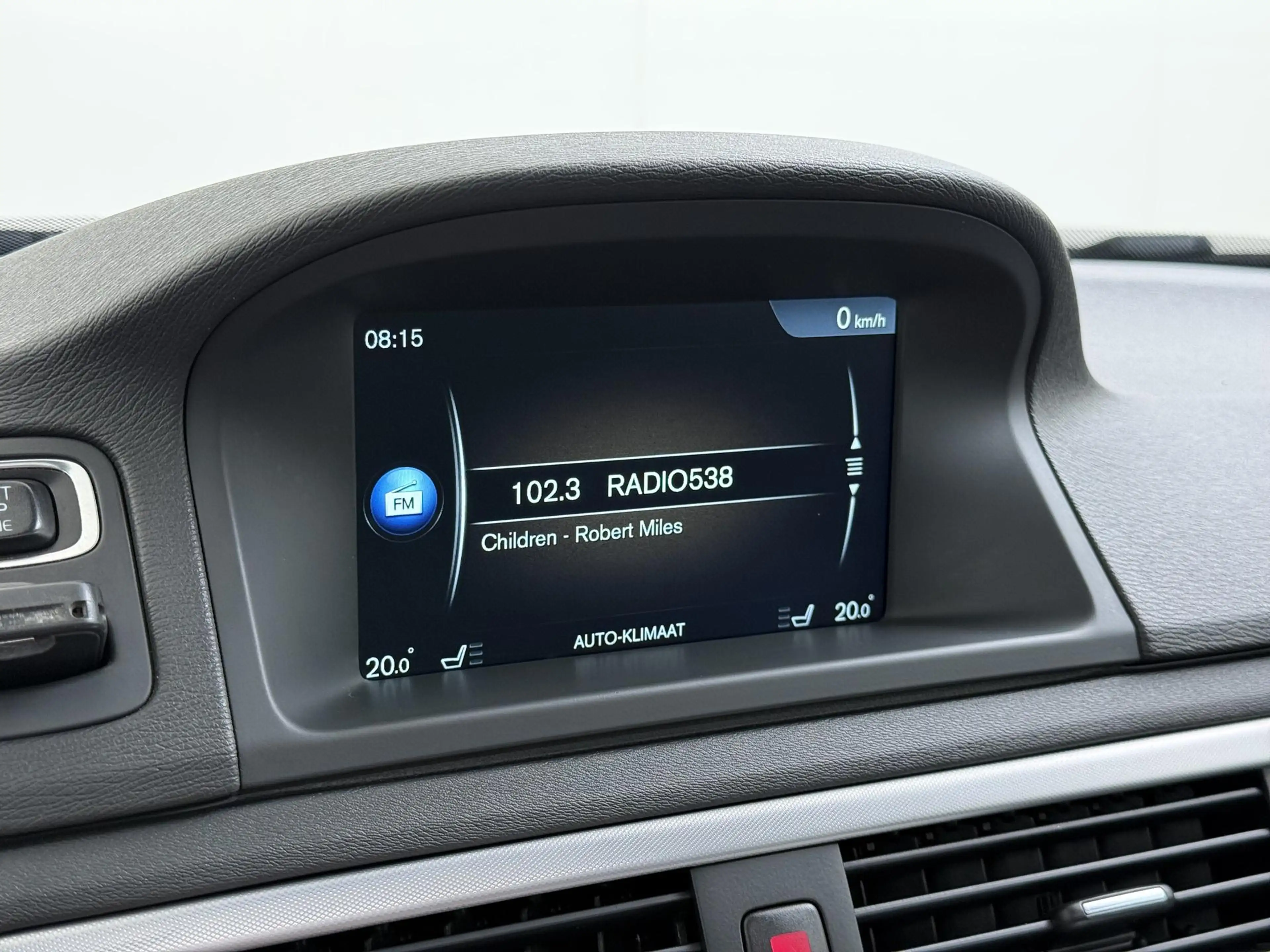 Volvo XC70 2.0 D4 FWD Inscription Edition Schuifdak/Trekhaak/ — photo 33