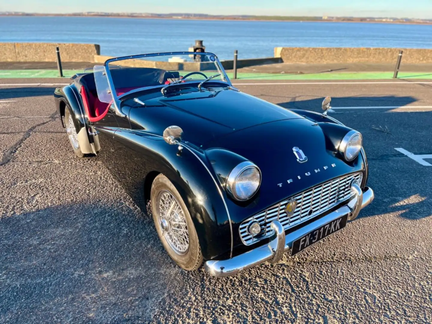 Triumph TR3 Schwarz - 1