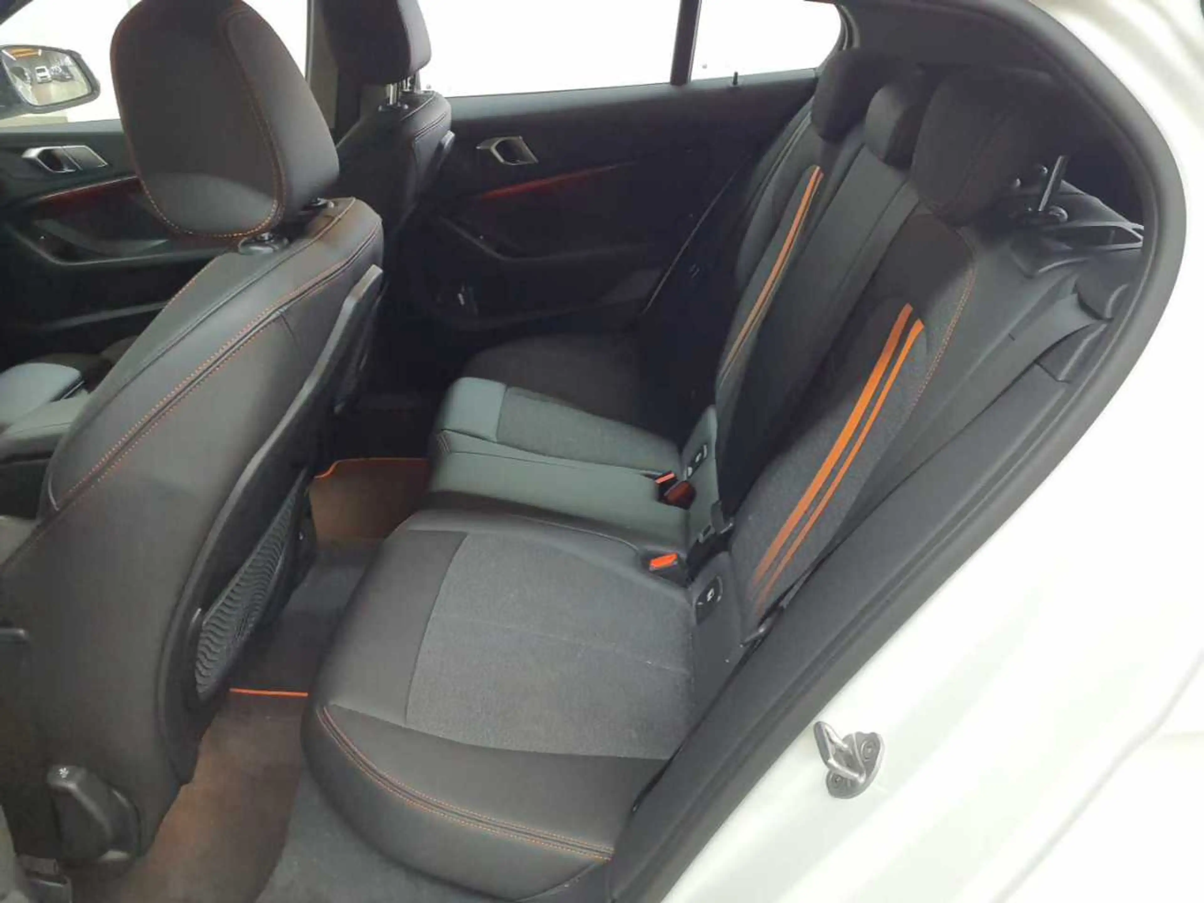 BMW 120 120d xDrive Aut. Sport Line Navi AHk SHZ — photo 14