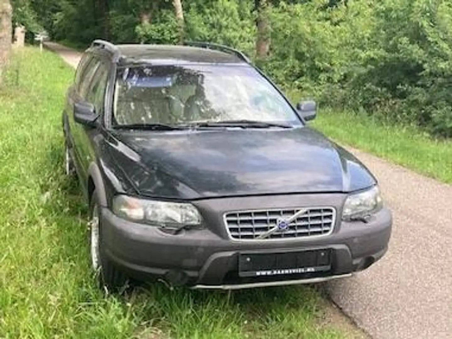 Volvo V70 V70 2.4 T Comfort Line Zwart - 2