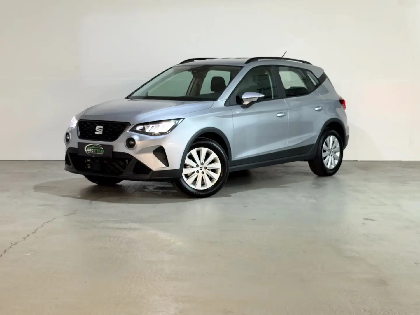 SEAT Arona 1.0 TSI Style DSG *LED*PDC* Silber - 2