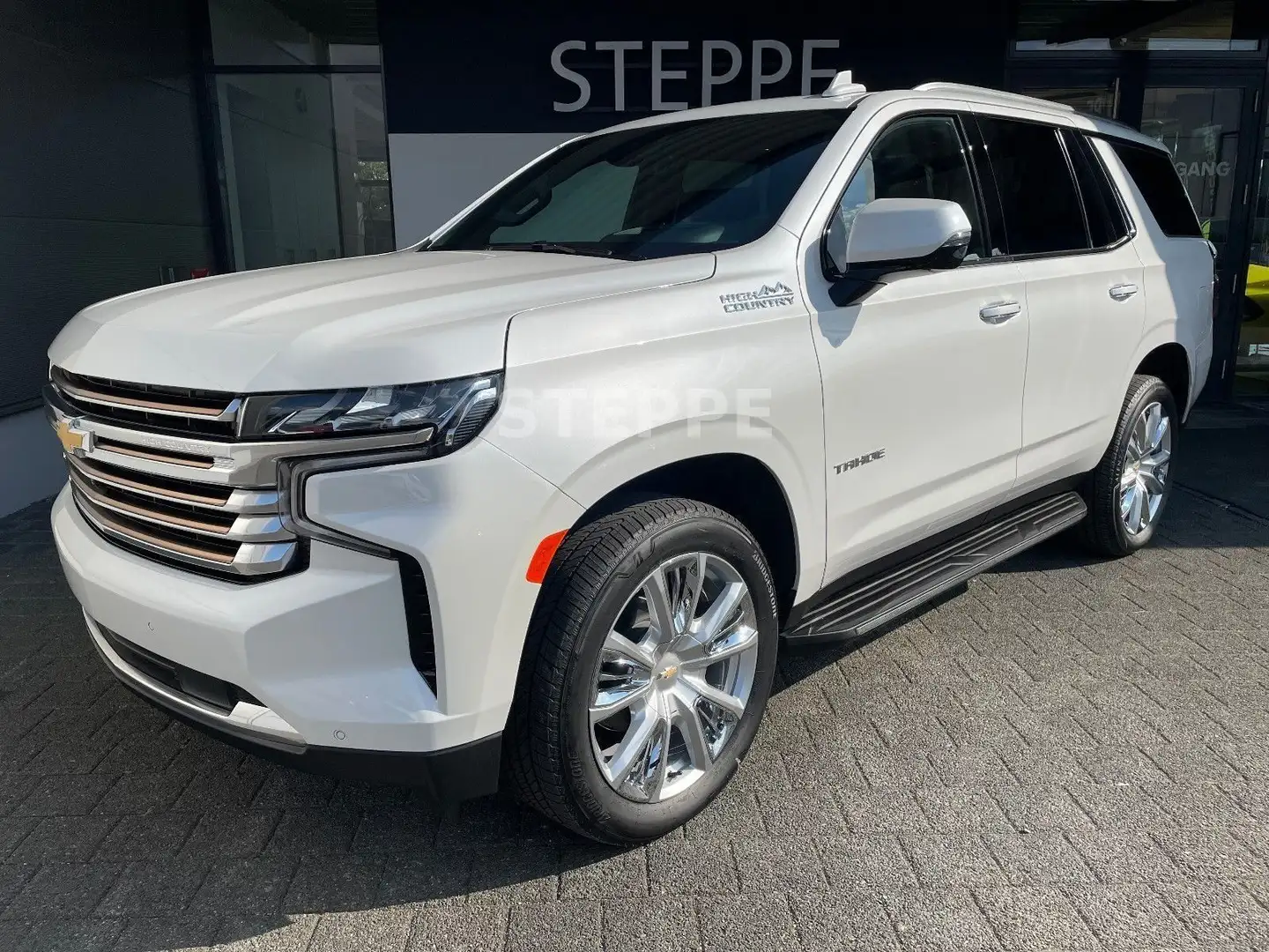 Chevrolet Tahoe 6,2 High Country AHK  22&quot;Alu Blanco - 1