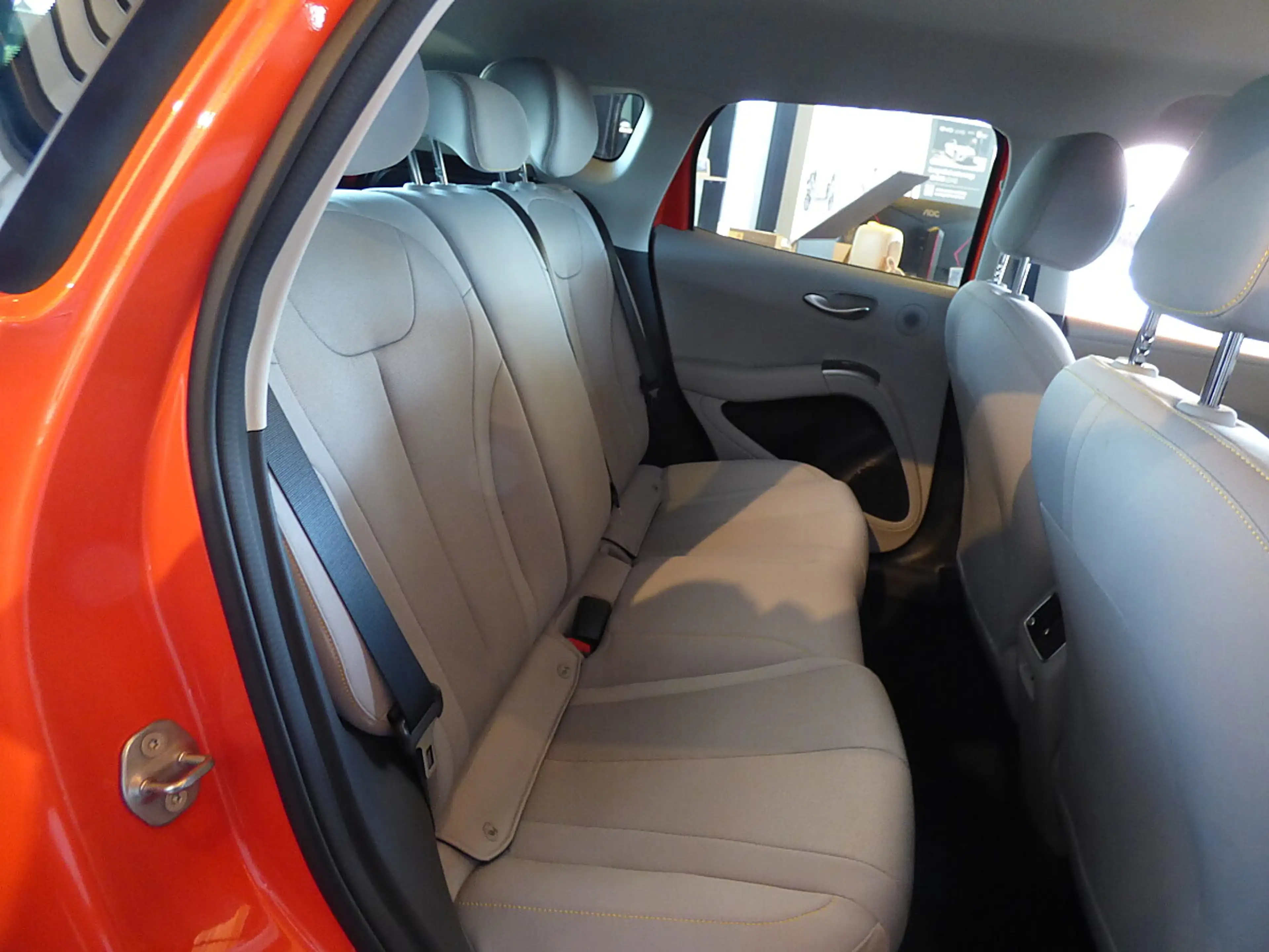 BYD Dolphin G DM-i PHEV 18,3kWh Boost — photo 5