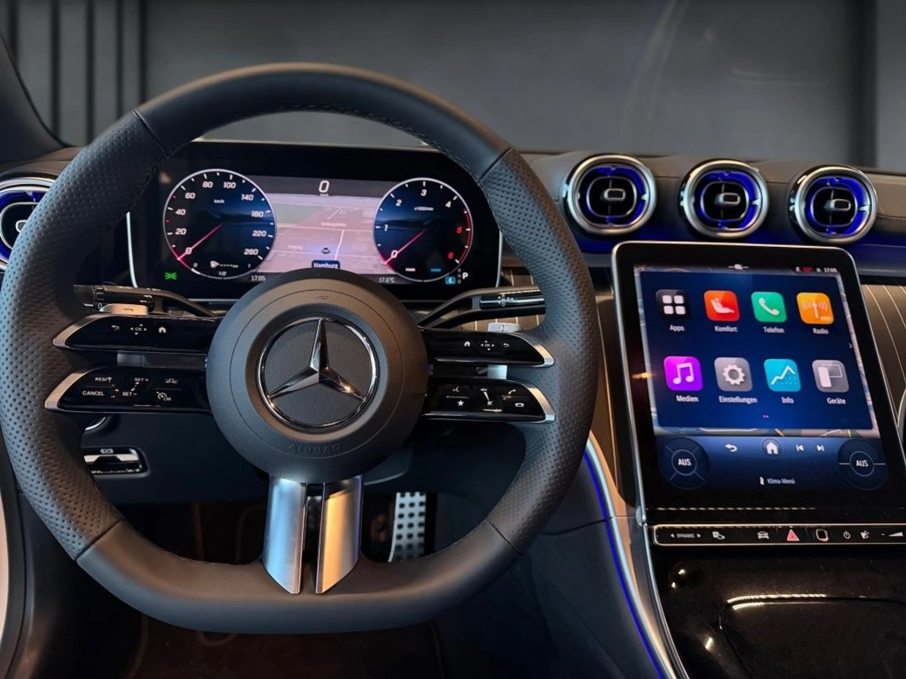 Mercedes-Benz CLE 220 d Cabriolet AMG, HuD, Burmester, AIRSCAR — photo 12