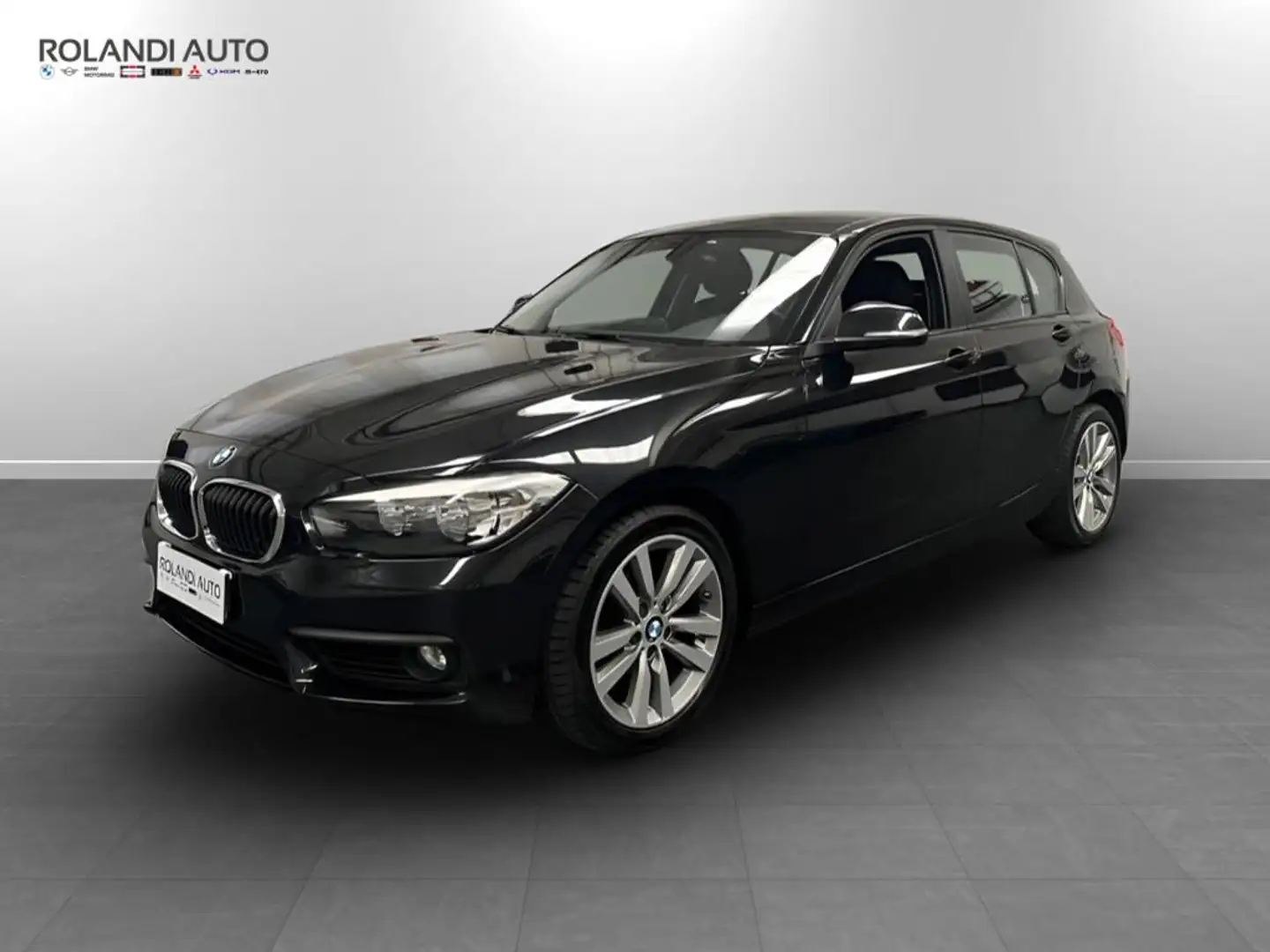 BMW 116 d Advantage 5p auto Negru - 1