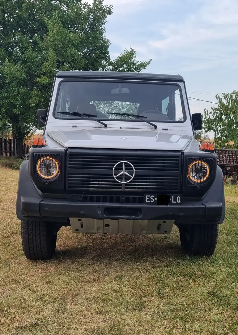 Mercedes-Benz G 300 300 GD Silber - 2