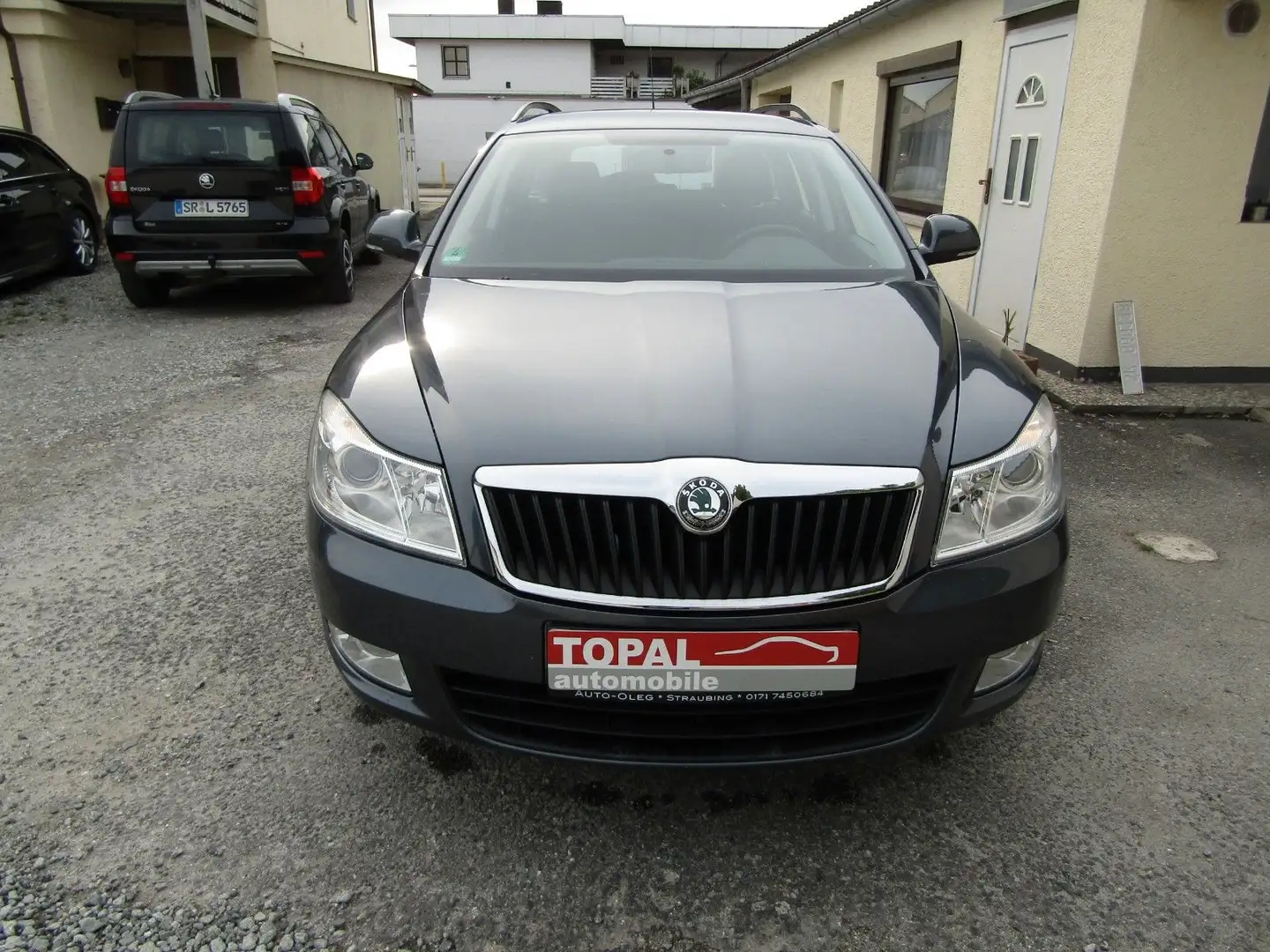 Skoda Octavia Combi Ambiente,1.6 Alufelgen Zitzheizung Šedá - 2
