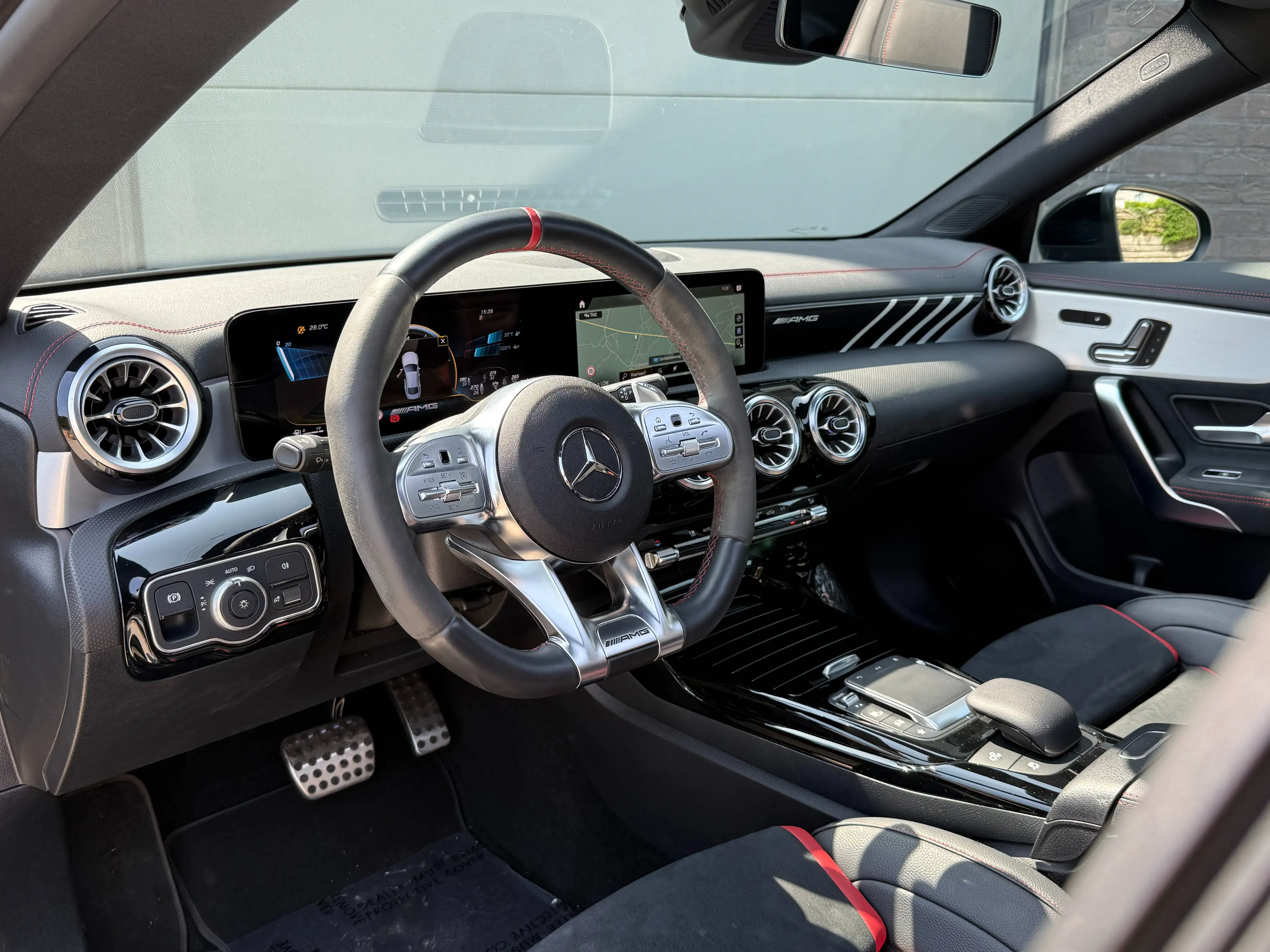 Mercedes-Benz CLA 35 AMG 4-Matic // SPORTSTOEL // SFEERVERLICH. // EL.ZETEL — photo 9
