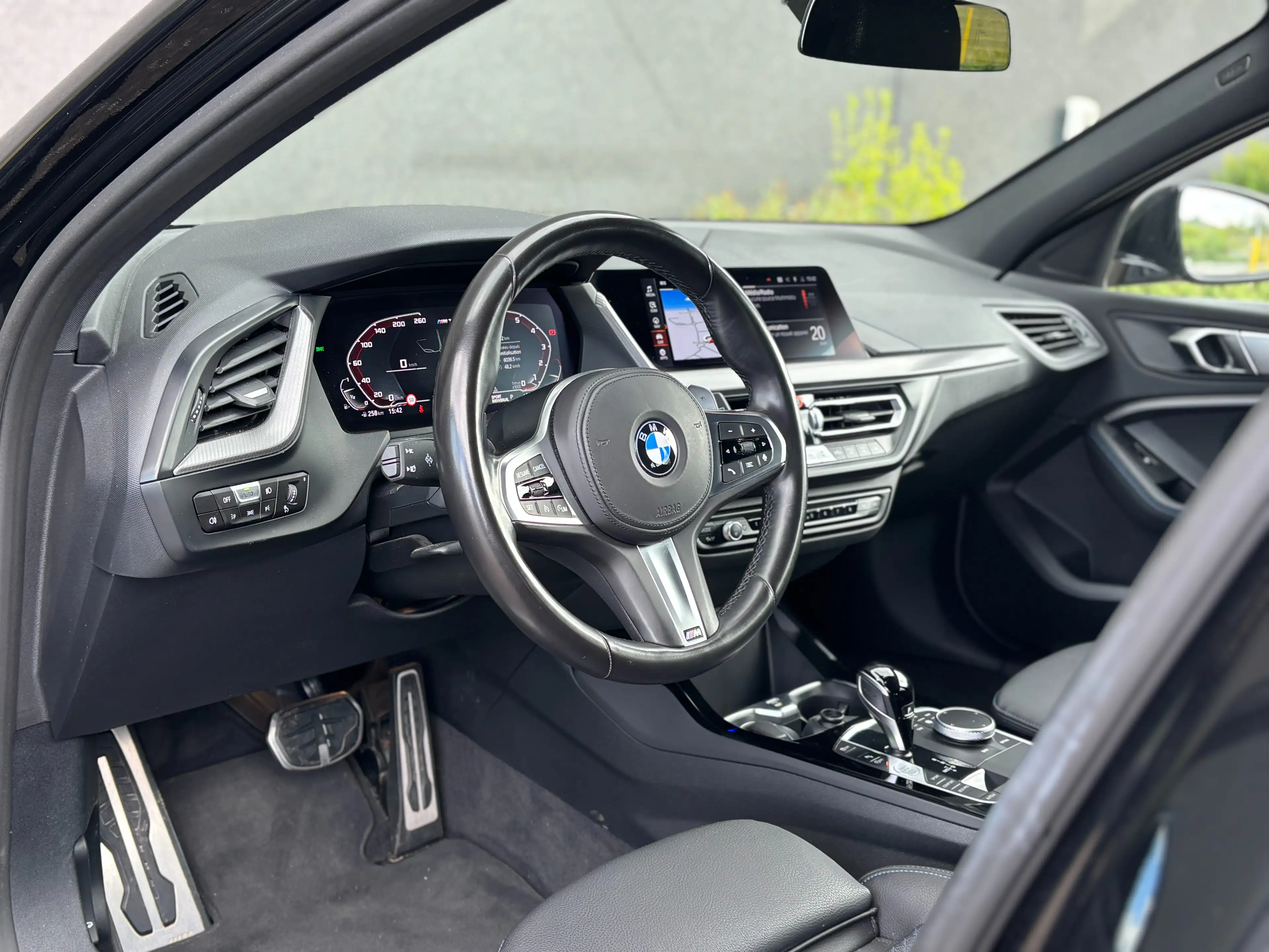 BMW 135 M135i X DRIVE - Full Black - Suivi complet BMW - Garantie 12 mois - Phares LED - Module éclairage - — photo 8
